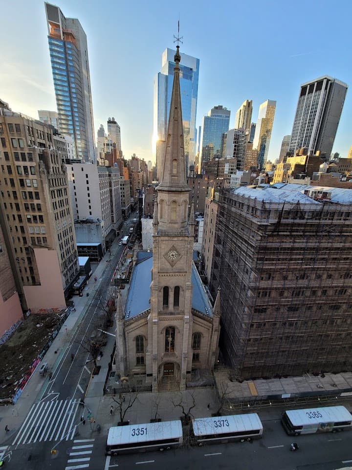 Midtown Loft & Terrace portfolio 4