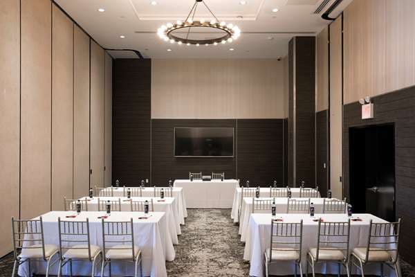 Ravel Hotel, Trademark Collection by Wyndham portfolio 3