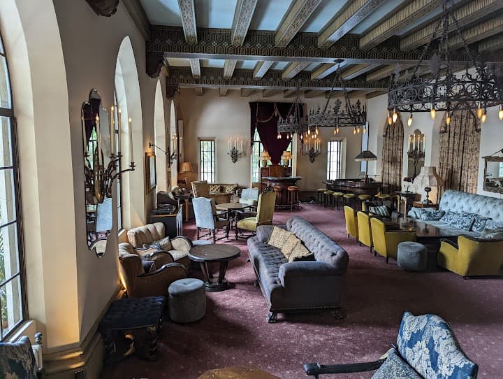 Chateau Marmont portfolio 5