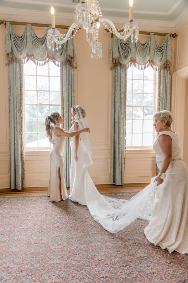 A Classic Fall Wedding at Lowndes Grove 9
