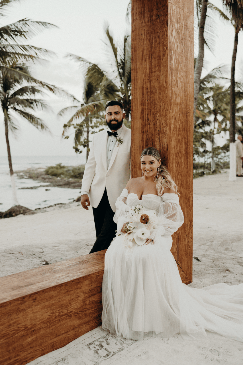 A Modern Winter Wedding at Blue Venado