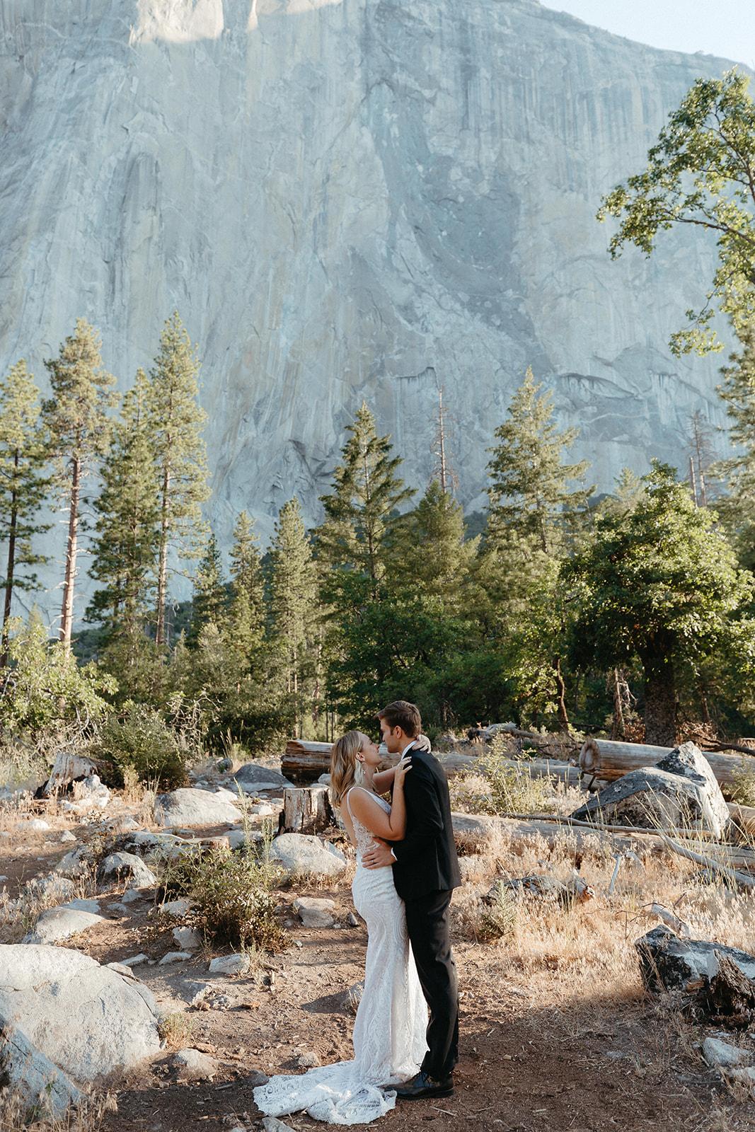 A Romantic Fall Wedding at Yosemite National Park