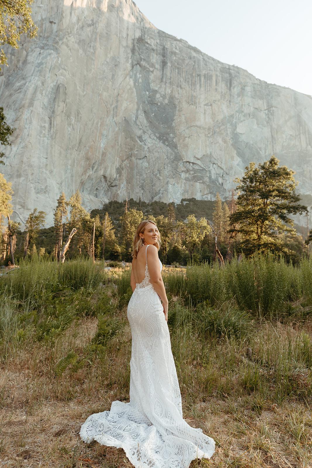 A Romantic Fall Wedding at Yosemite National Park 34