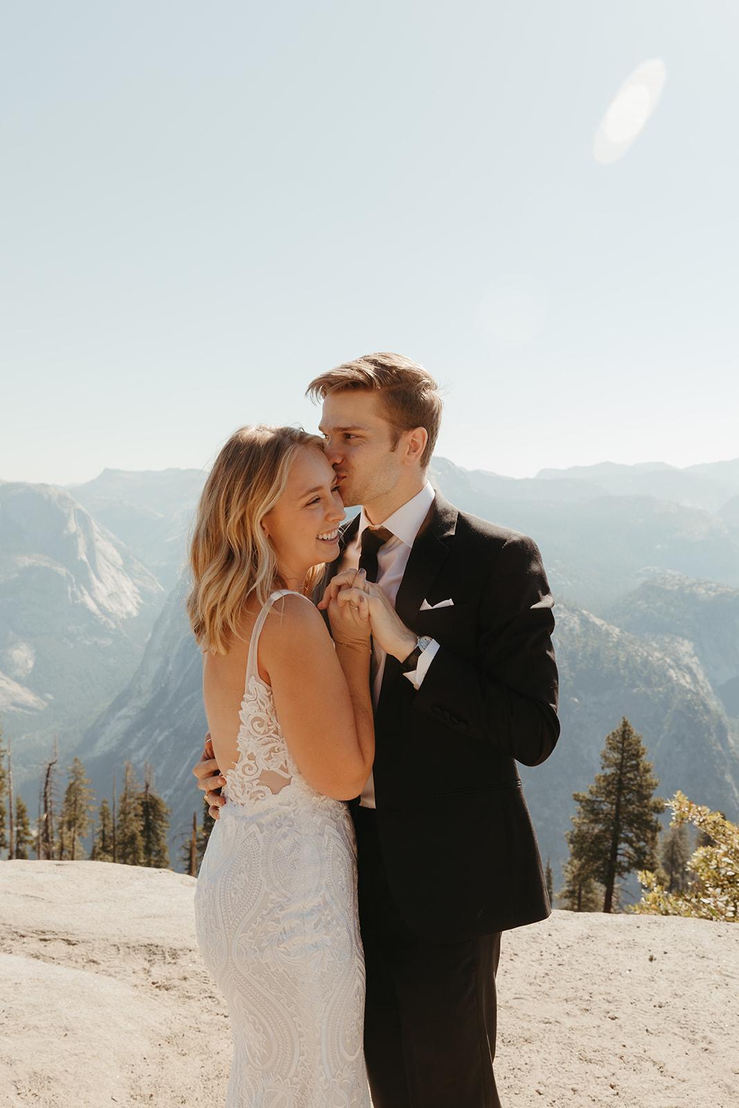 A Romantic Fall Wedding at Yosemite National Park 7