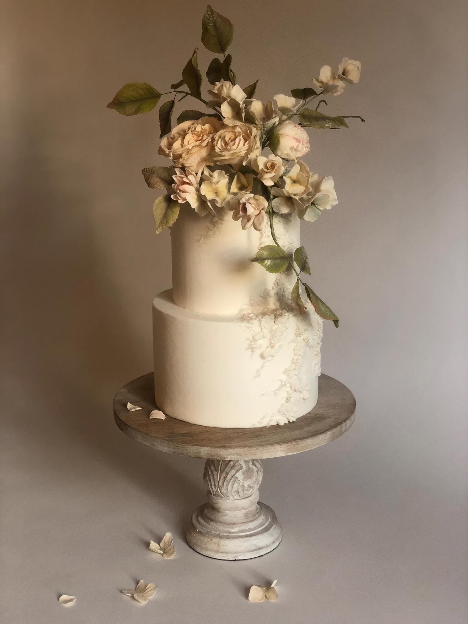 Alaska Wedding Cake Boutique portfolio 1