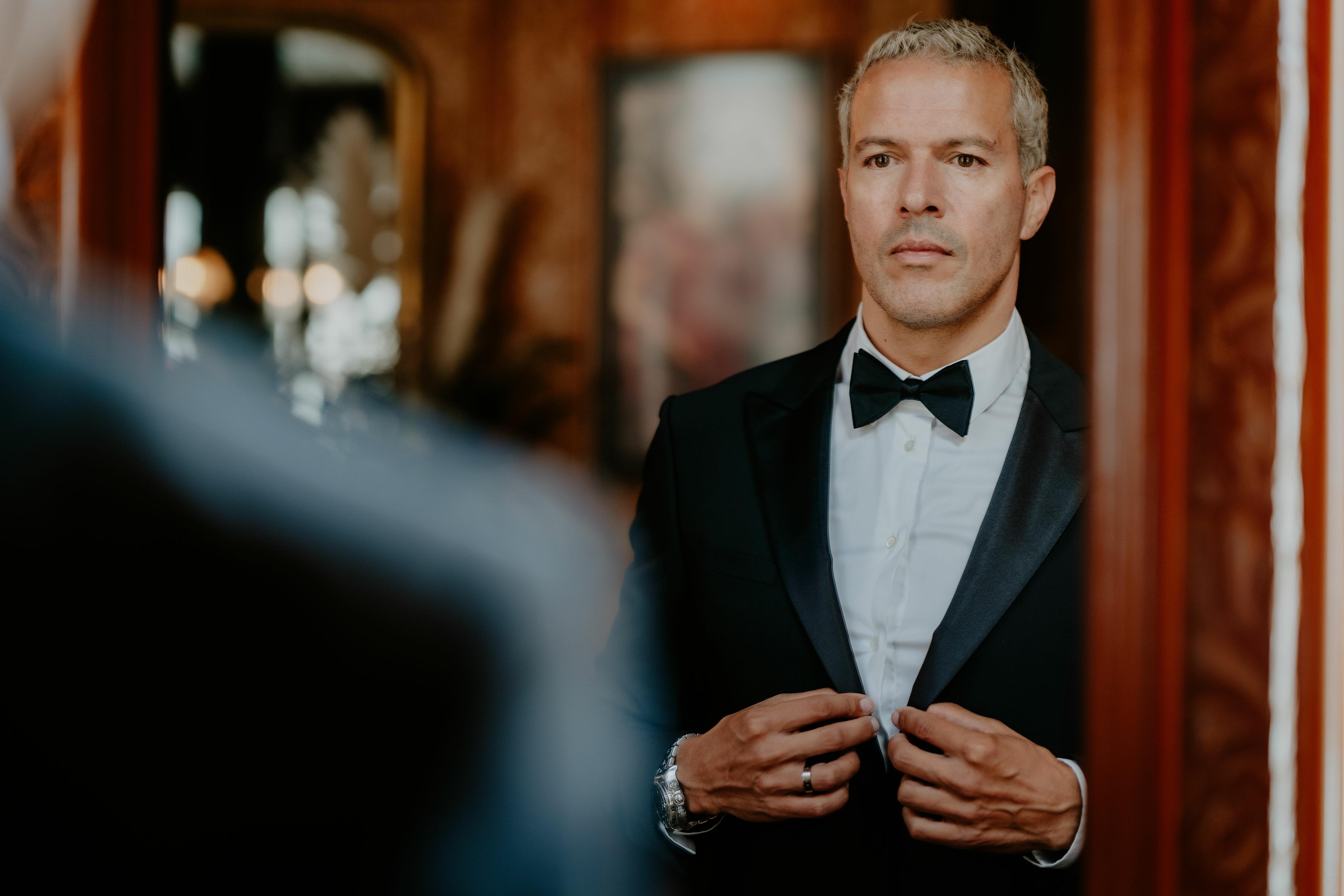 A Modern Summer Wedding at Zetter Townhouse Clekenwell 14