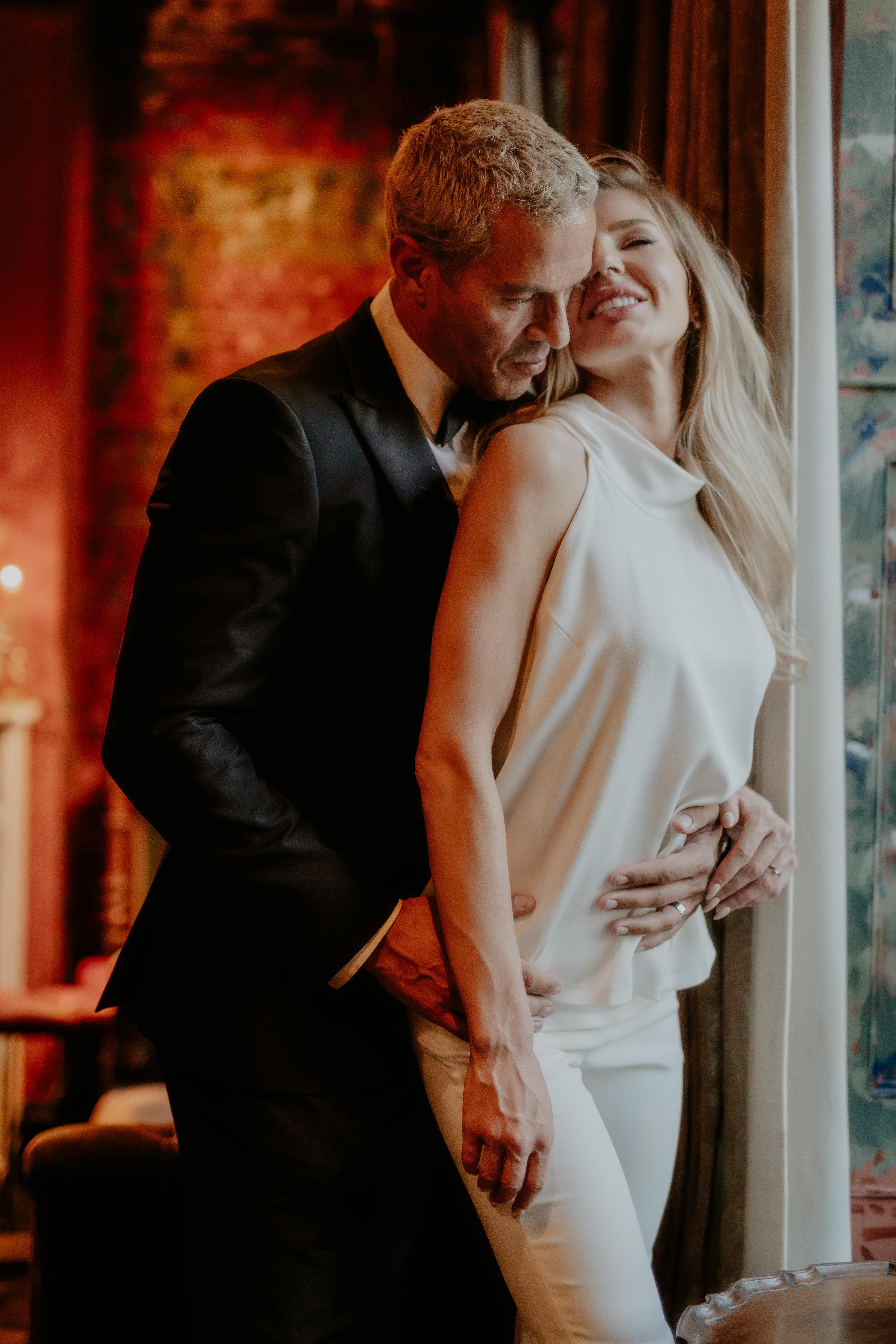A Modern Summer Wedding at Zetter Townhouse Clekenwell 22
