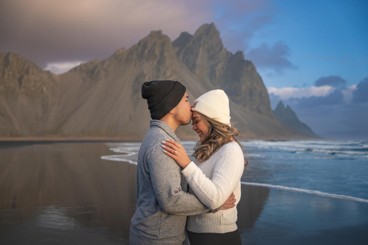 A Breathtaking Proposal in Vestrahorn, Iceland photo 2