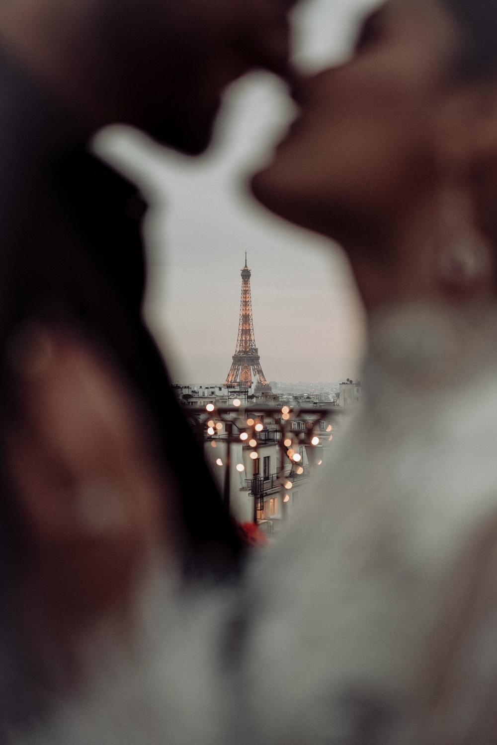 A Romantic Proposal in Paris, France photo 4