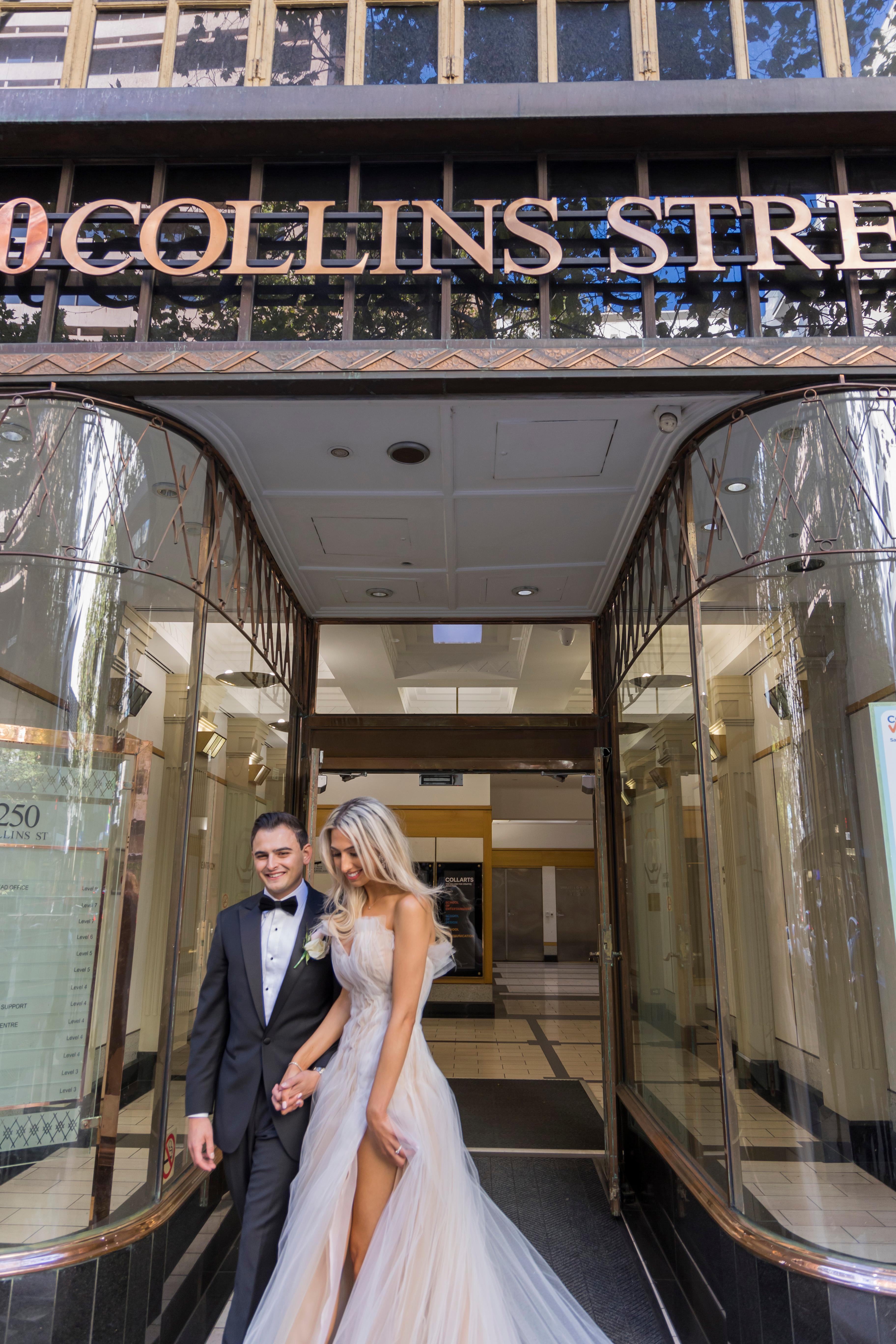 A Glamorous Fall Wedding at Metropolis Events photo 5