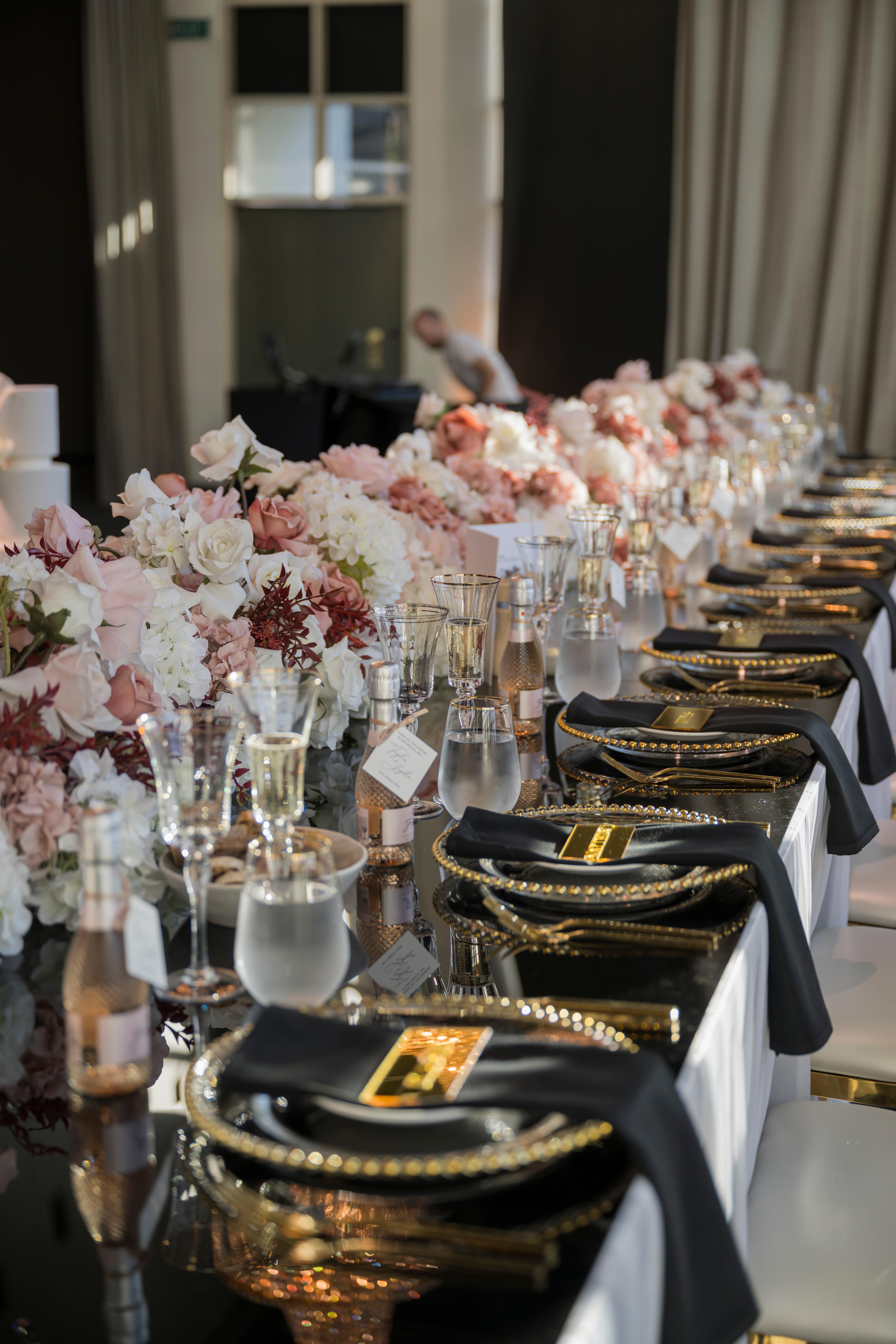 A Glamorous Fall Wedding at Metropolis Events 17