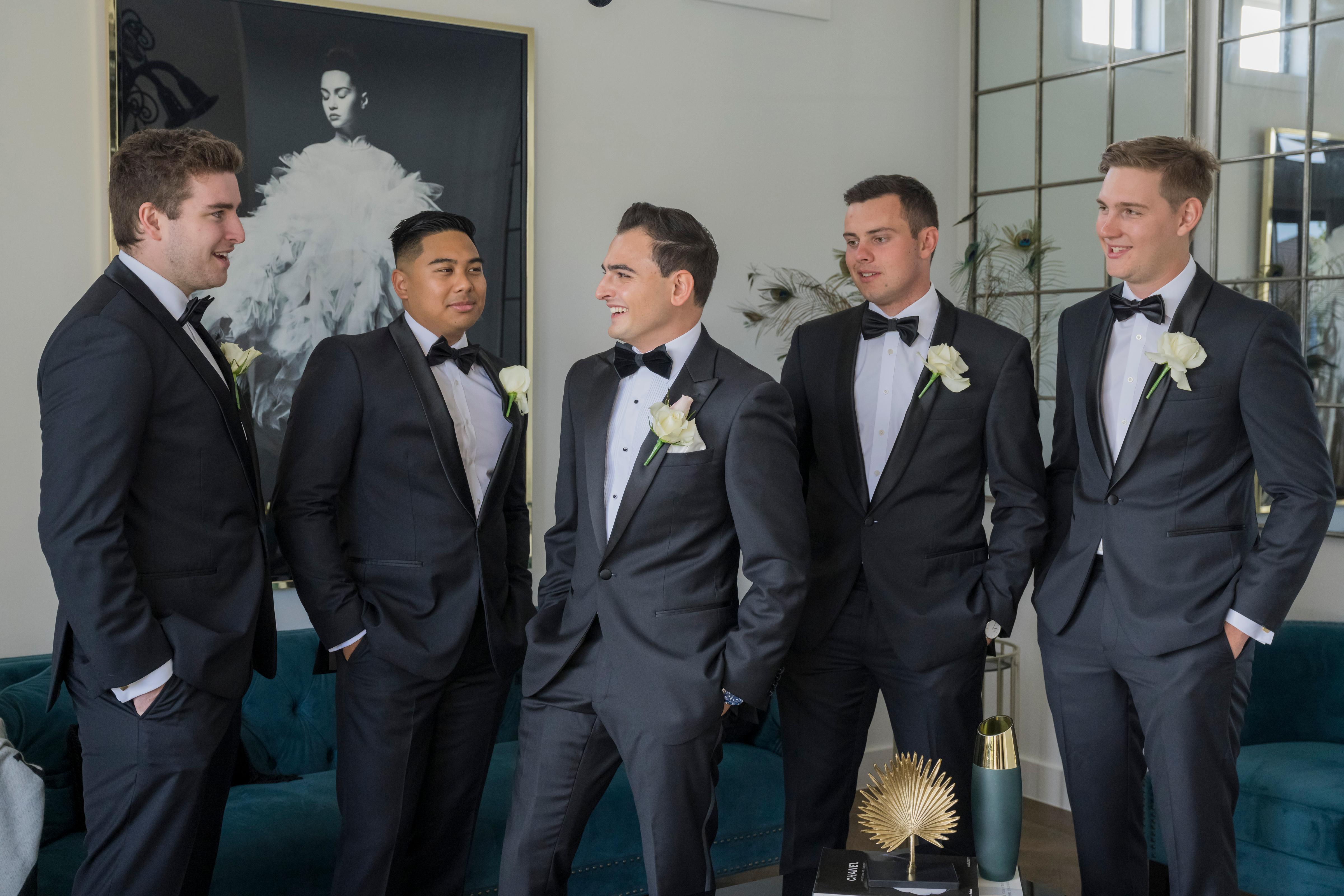 A Glamorous Fall Wedding at Metropolis Events 32