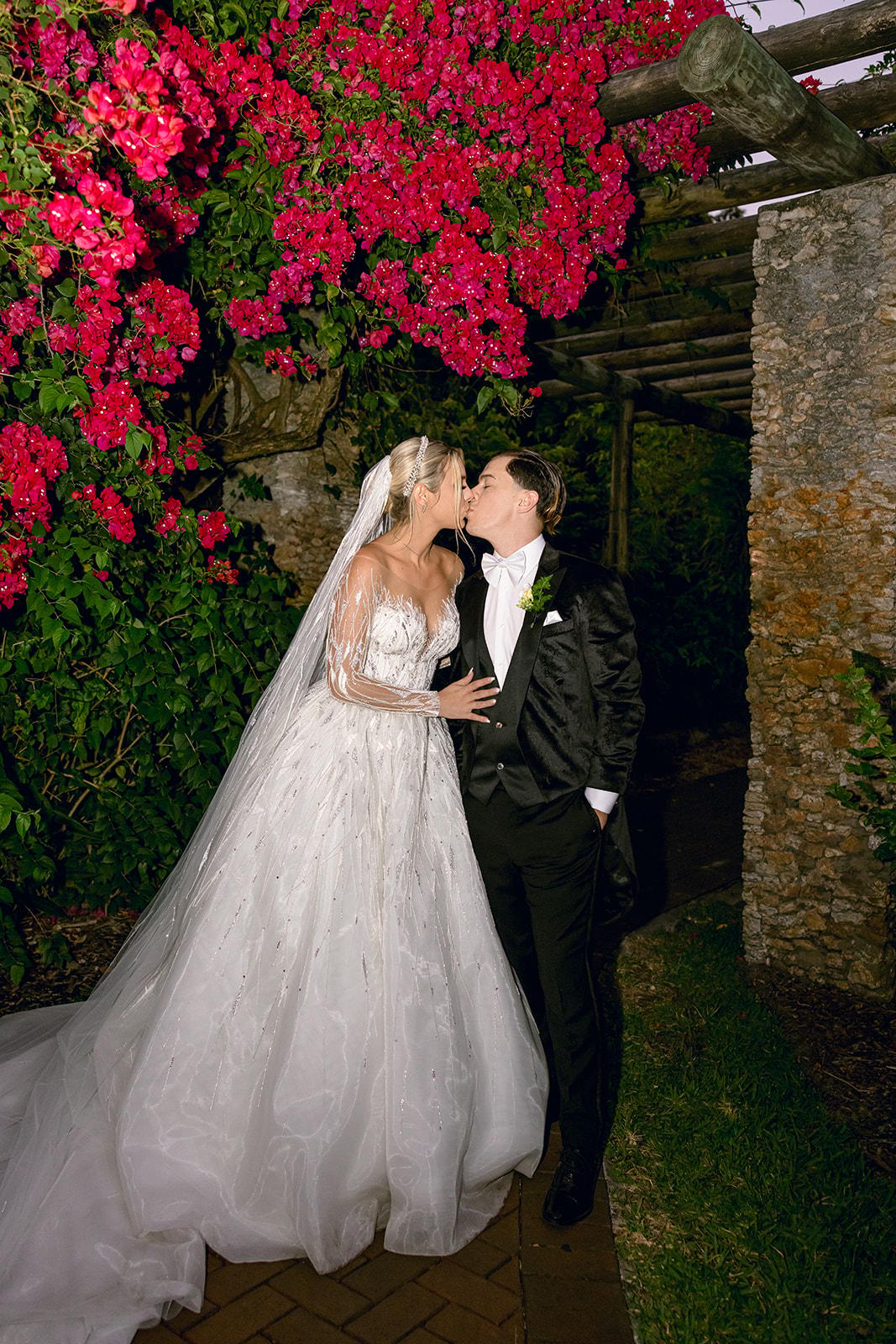 A Whimsical Wedding at Fairchild Botanical Garden photo 4