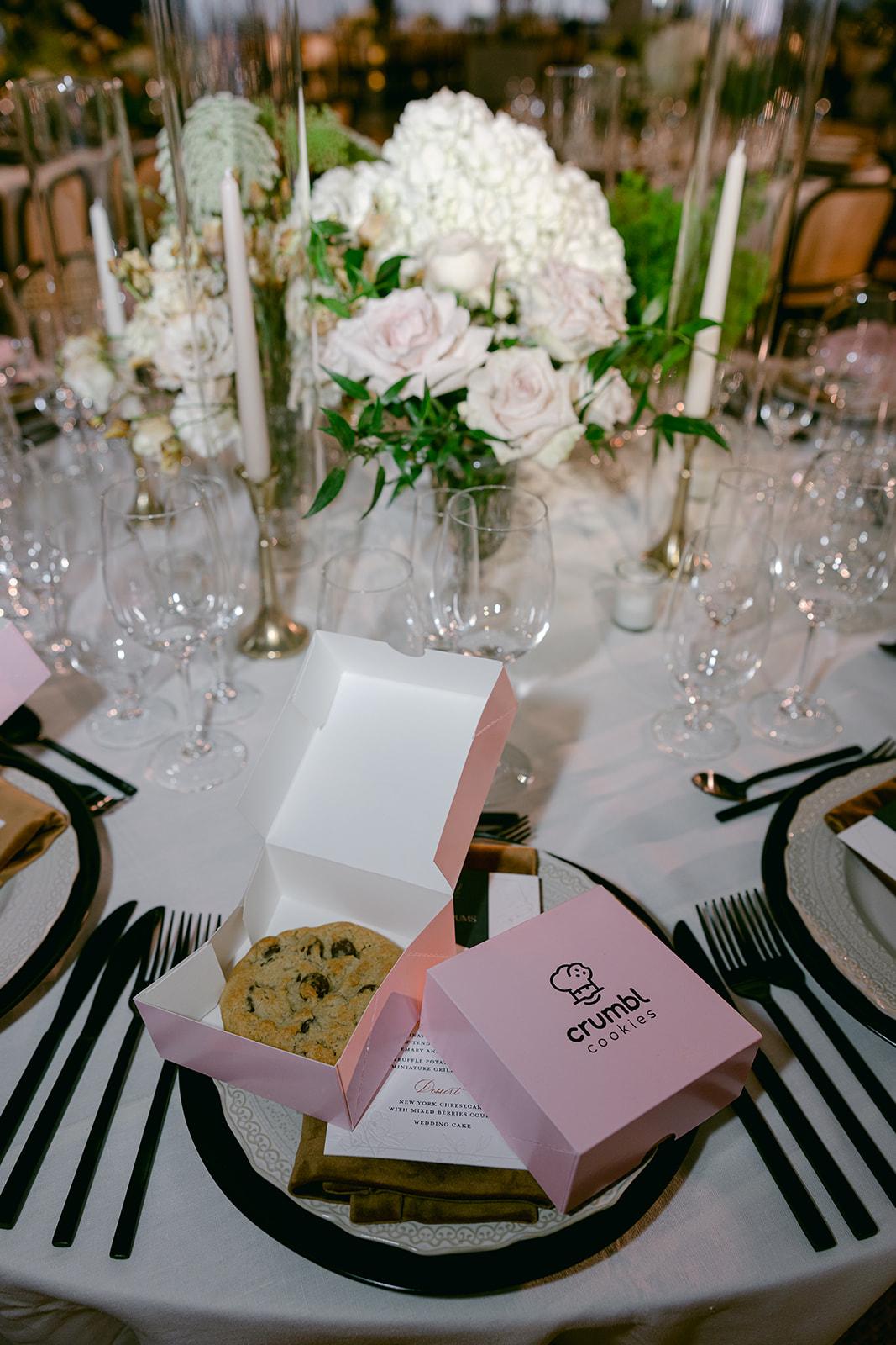 A Romantic Wedding at Fairchild Botanical Garden 21