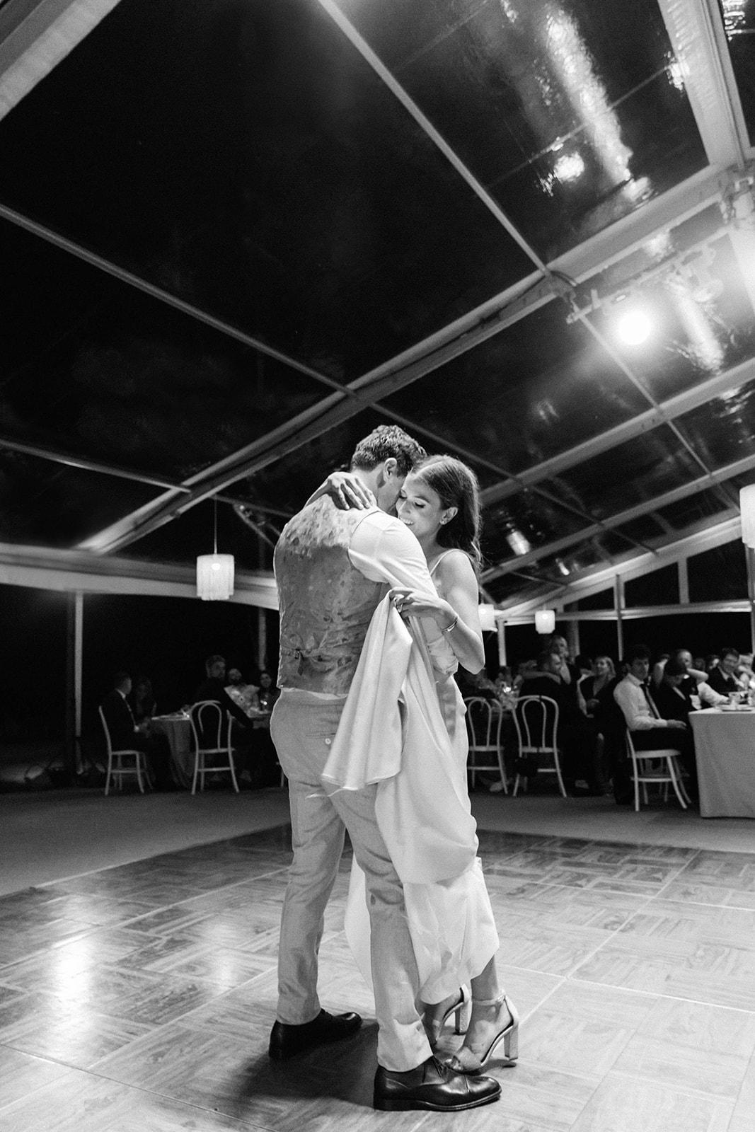 A Romantic Fall Wedding at Toronto Hunt Club 20