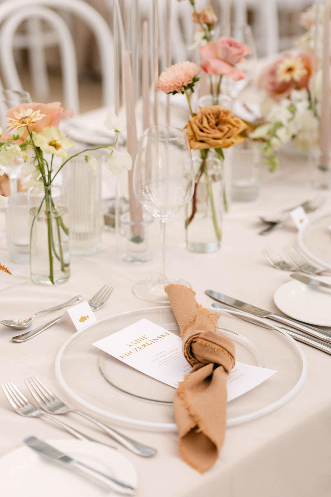 A Romantic Fall Wedding at Toronto Hunt Club 17