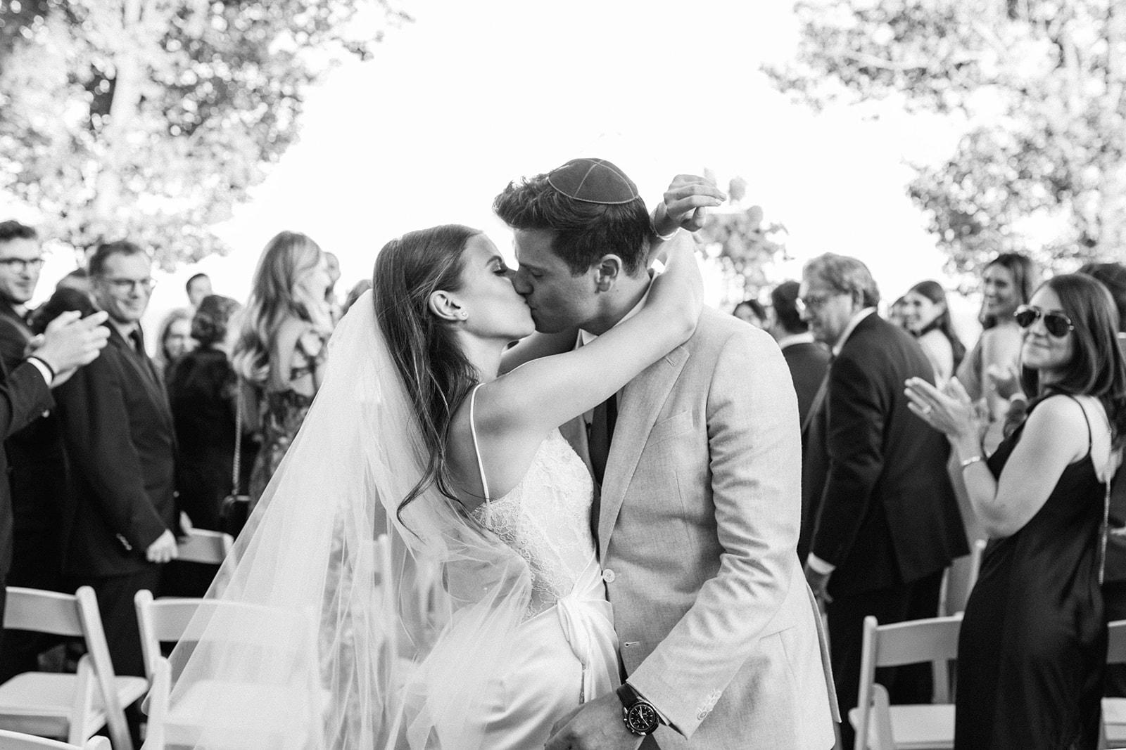 A Romantic Fall Wedding at Toronto Hunt Club 16