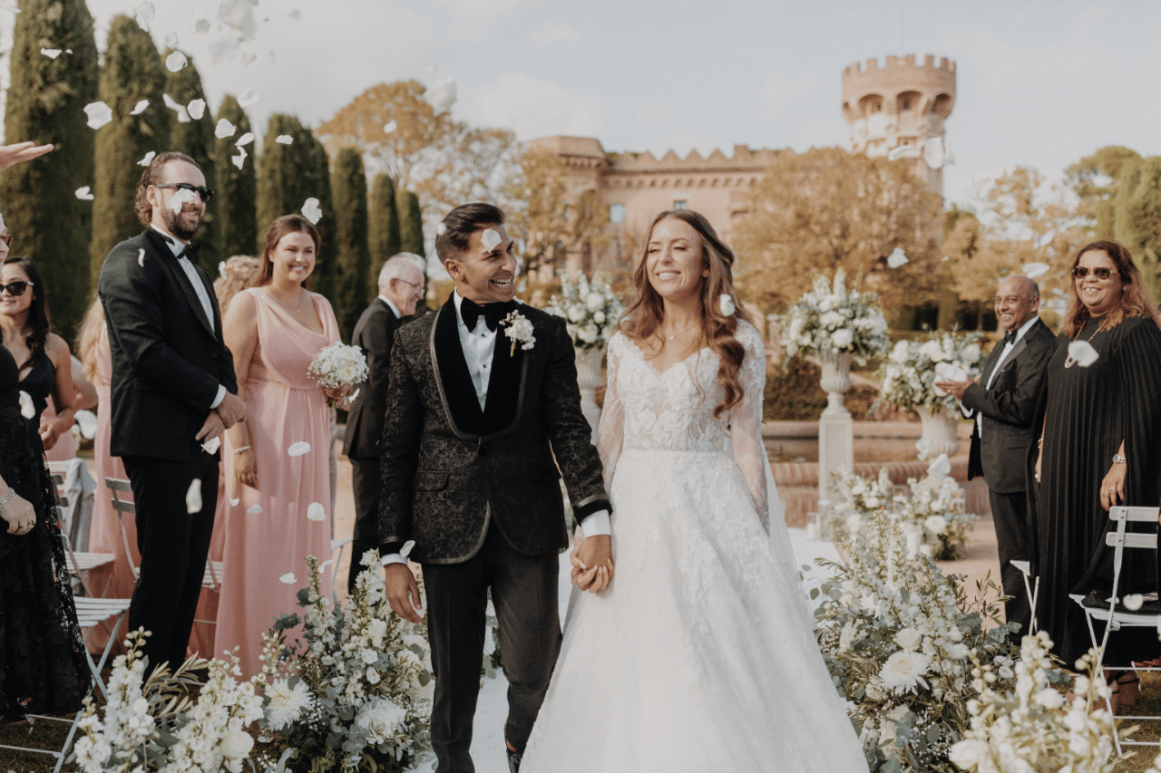 A Glamorous Fall Wedding at Castell de Sant Marçal photo 2