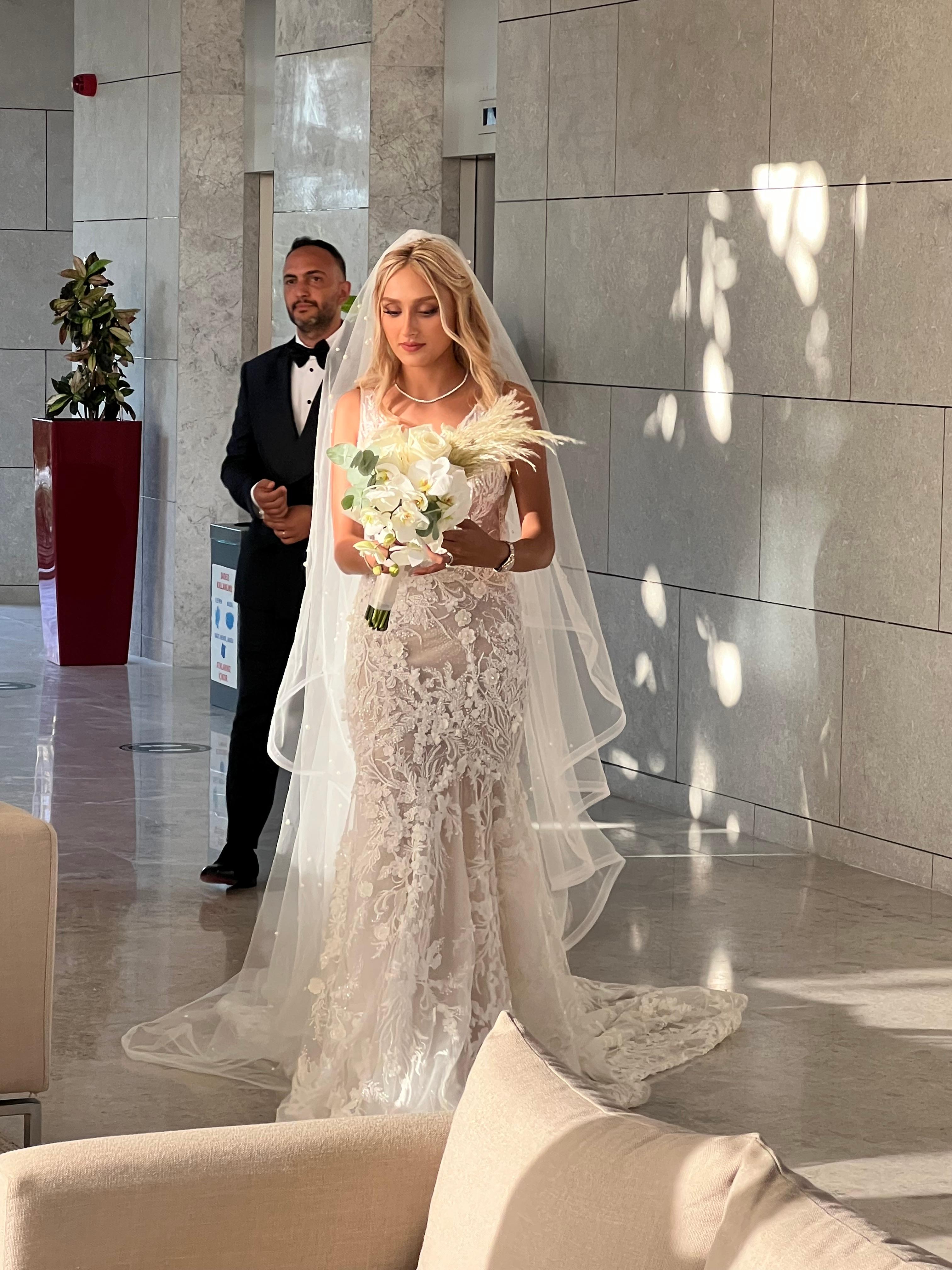 A Glamorous Summer Wedding in Çeşme, Turkey 11