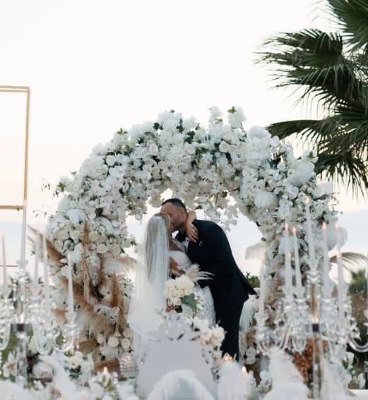 A Glamorous Summer Wedding in Çeşme, Turkey 32