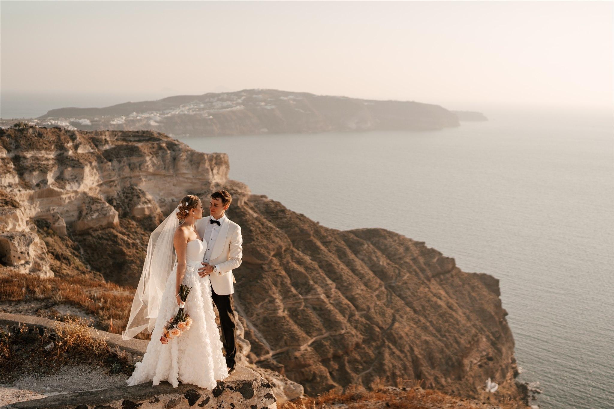 A Romantic Summer Wedding at El Viento Santorini photo 2