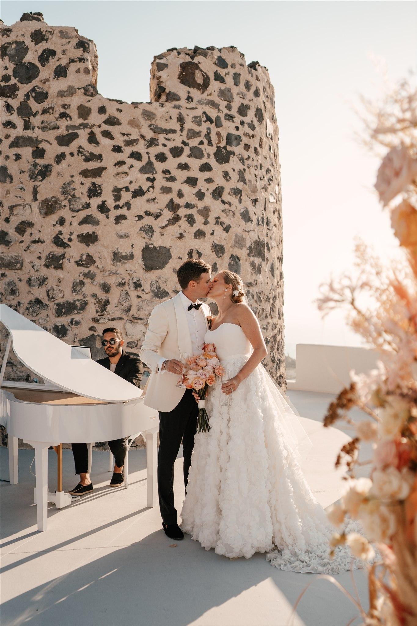 A Romantic Wedding at El Viento Santorini 8
