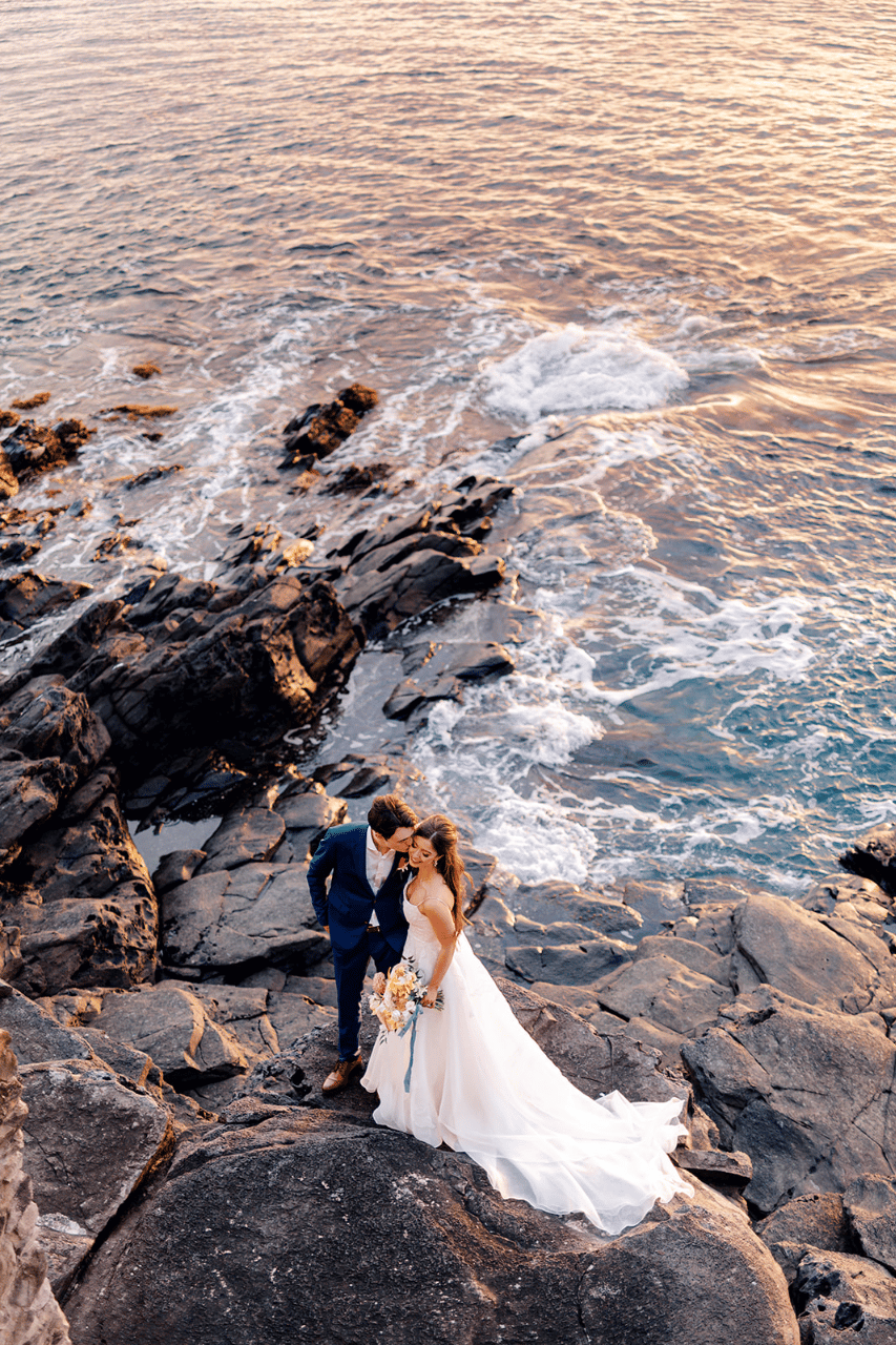 A Romantic Spring Wedding at The Montage Kapalua Bay photo 2