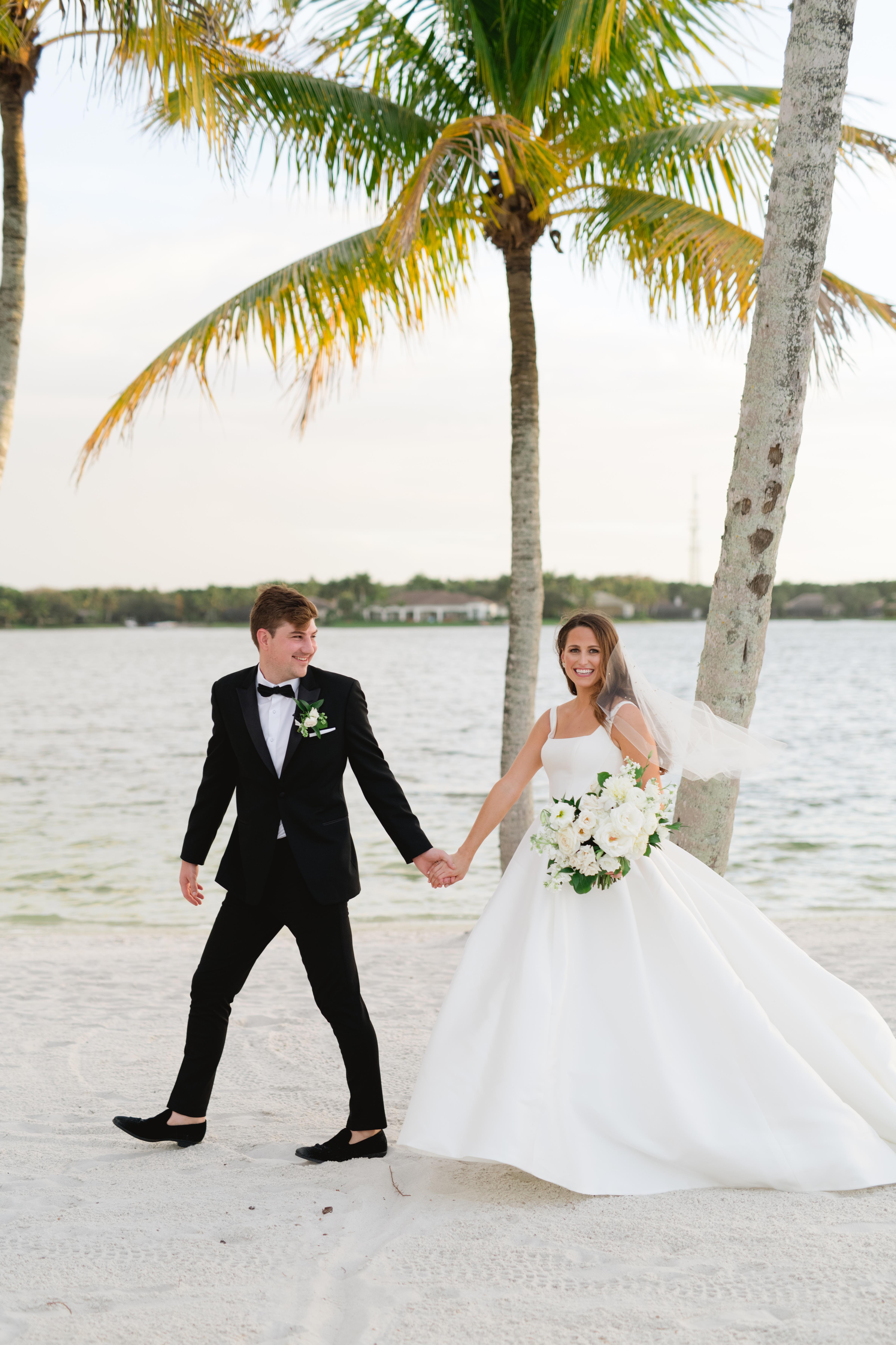 A Classic Winter Wedding at Miromar Lakes Beach and Golf Course