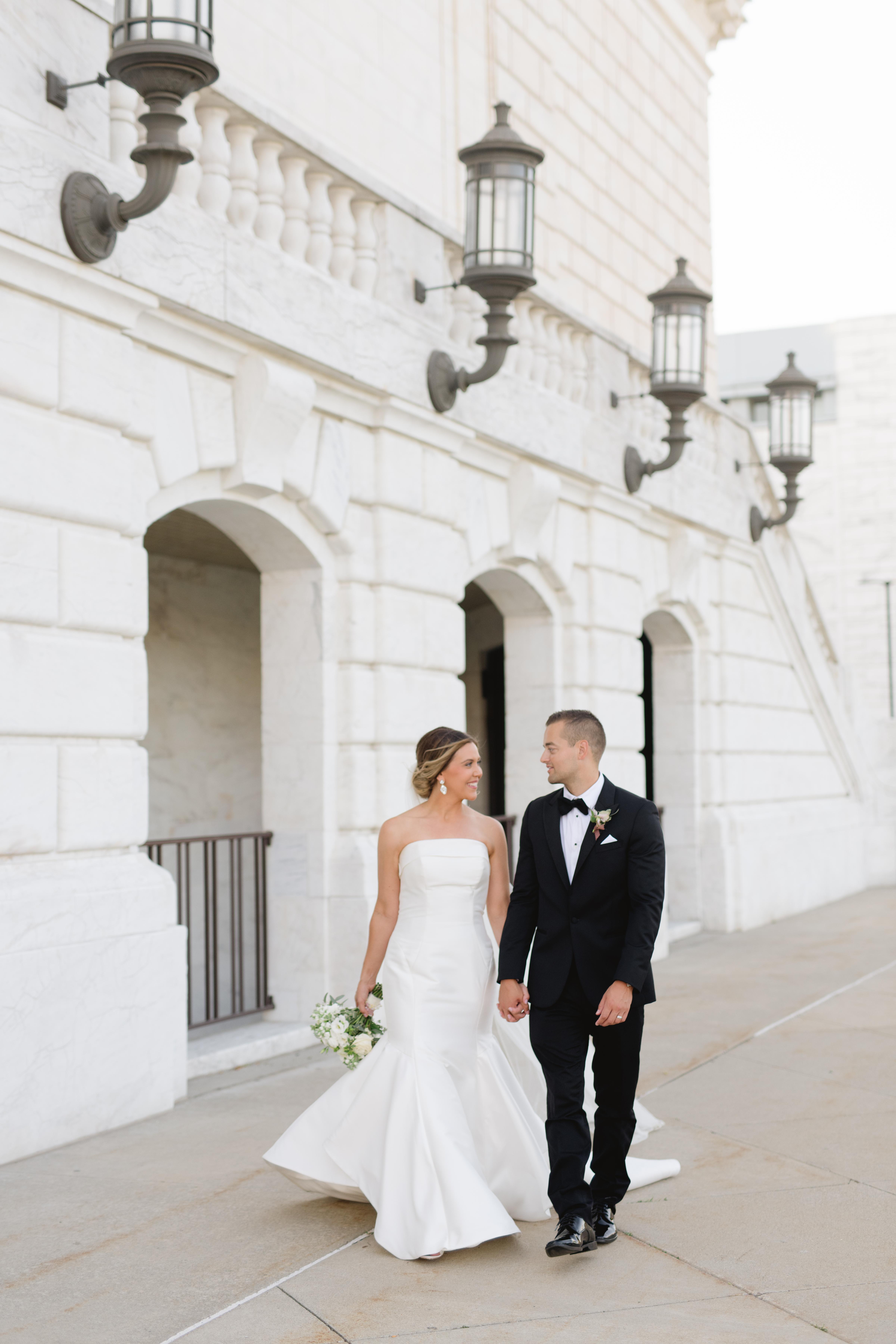 A Classic Wedding at the Basilica of Ste. Anne de Detroit 15