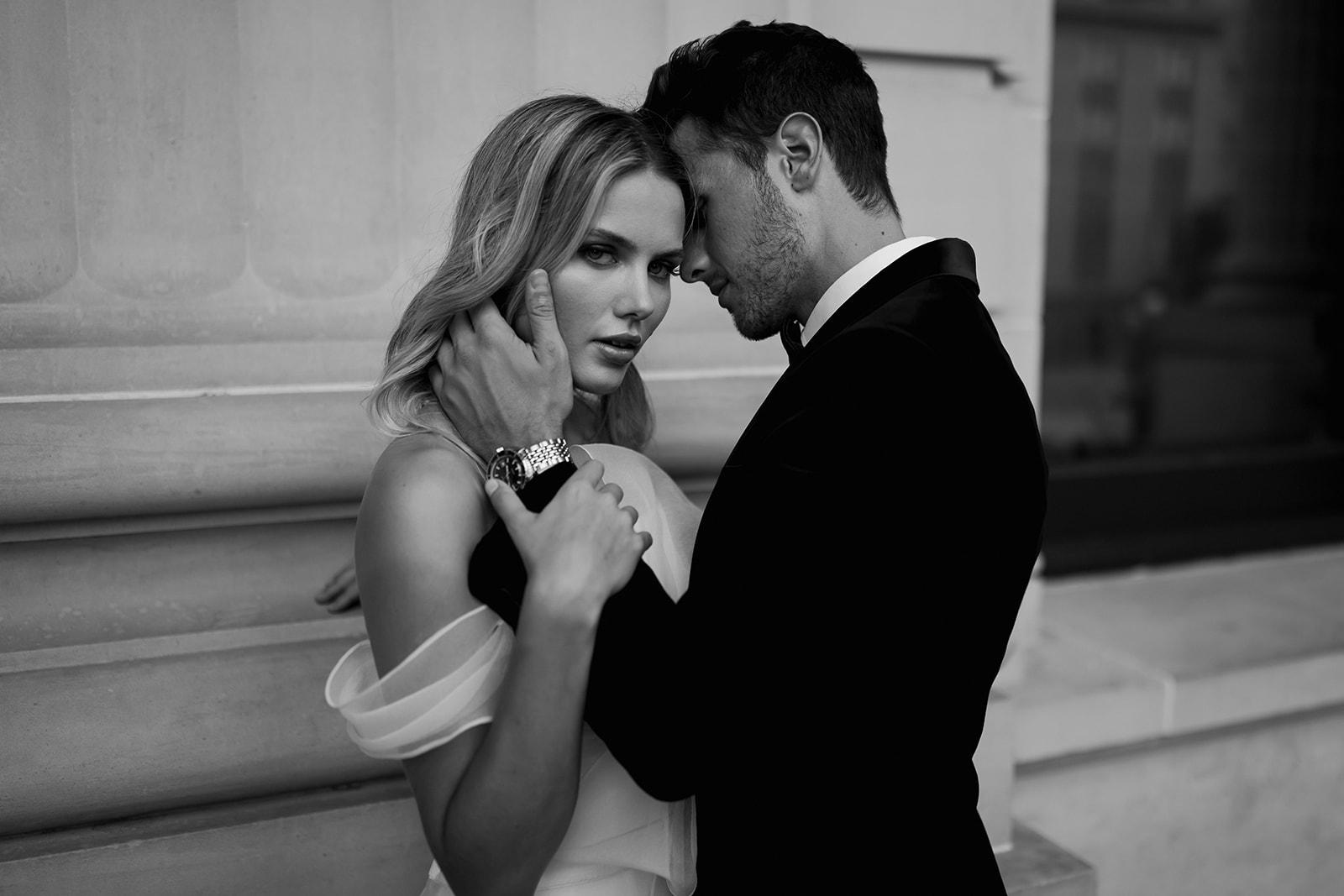 A Glamorous Winter Wedding at the Siglo Bar in Melbourne, Australia 21