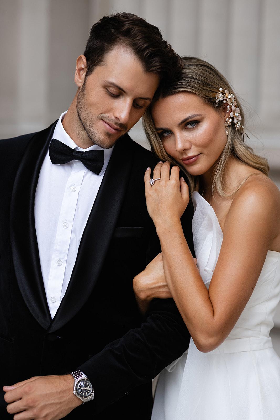 A Glamorous Winter Wedding at the Siglo Bar in Melbourne, Australia 42