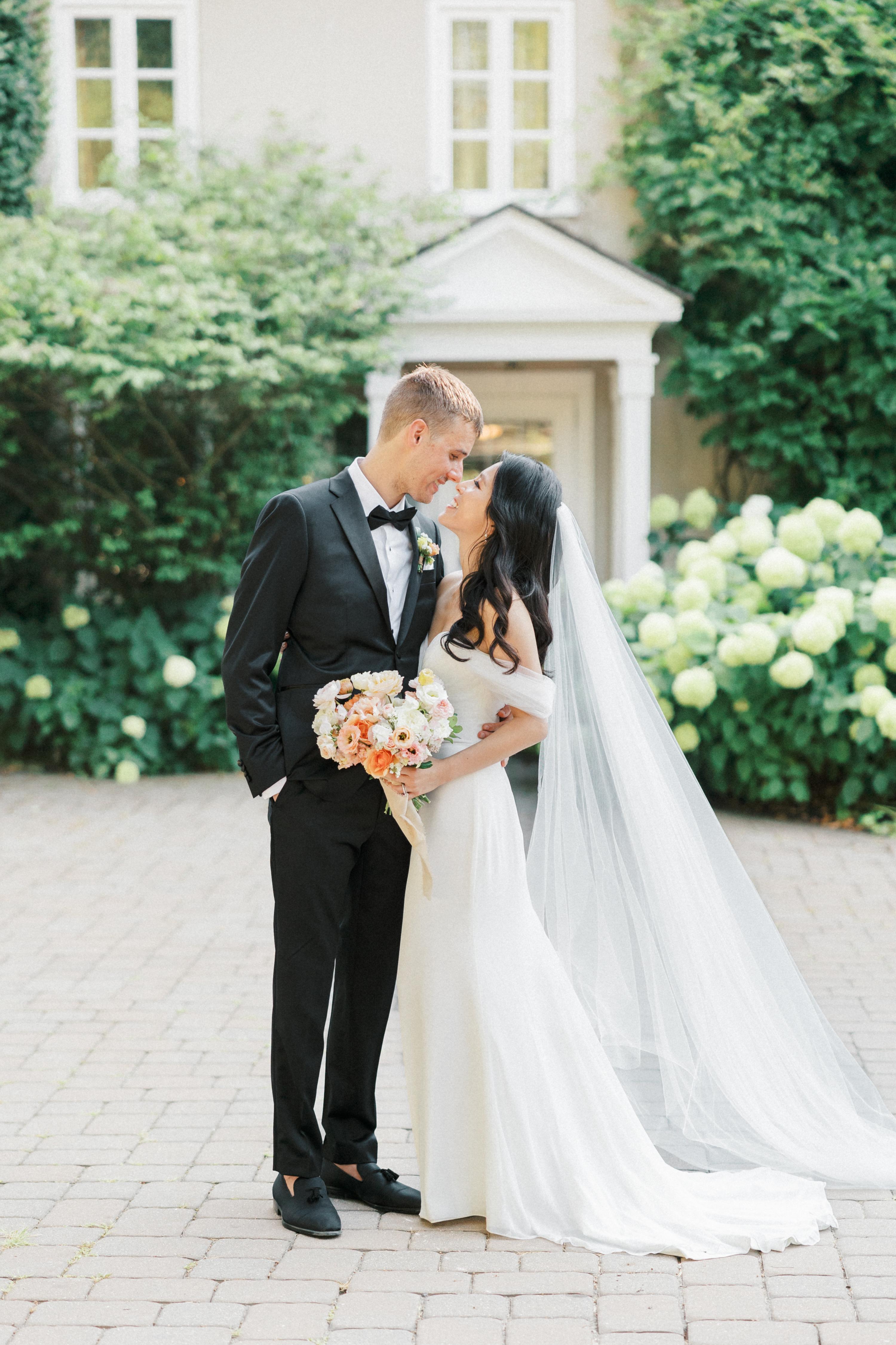 A Romantic Wedding at 33
