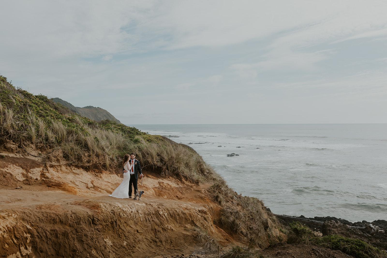 A Boho Summer Elopement on the Oregon Coast photo 3