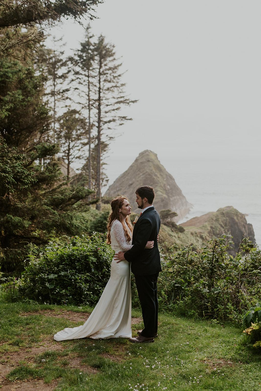 A Boho Summer Elopement on the Oregon Coast photo 1