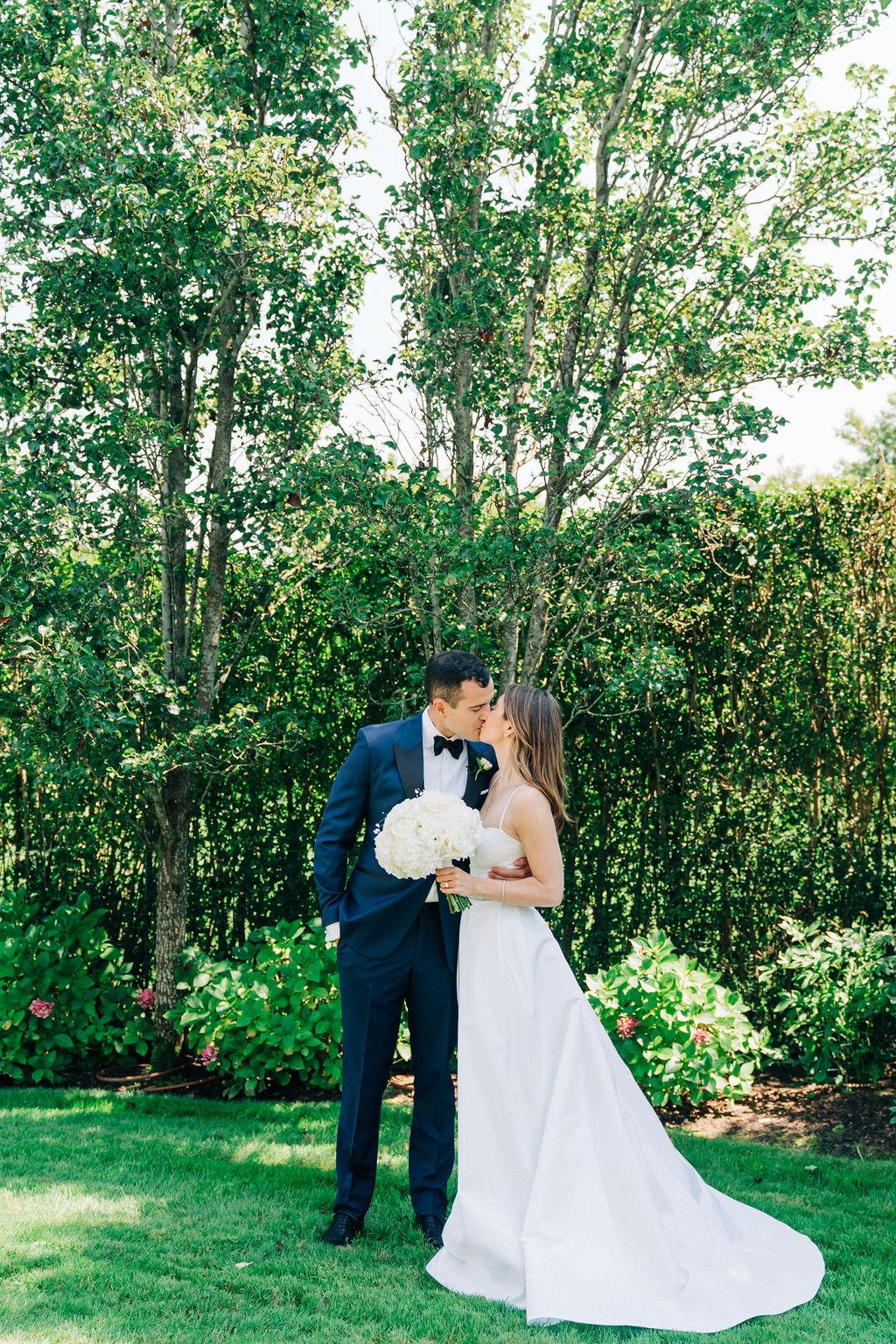 A Classic Summer Wedding at Bridgehampton Tennis and Surf Club