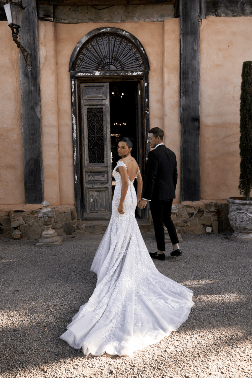 A Romantic Summer Wedding at Redleaf photo 3