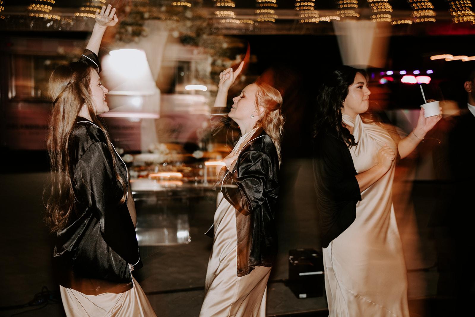 A Modern Fall Wedding at The Acre Orlando 5