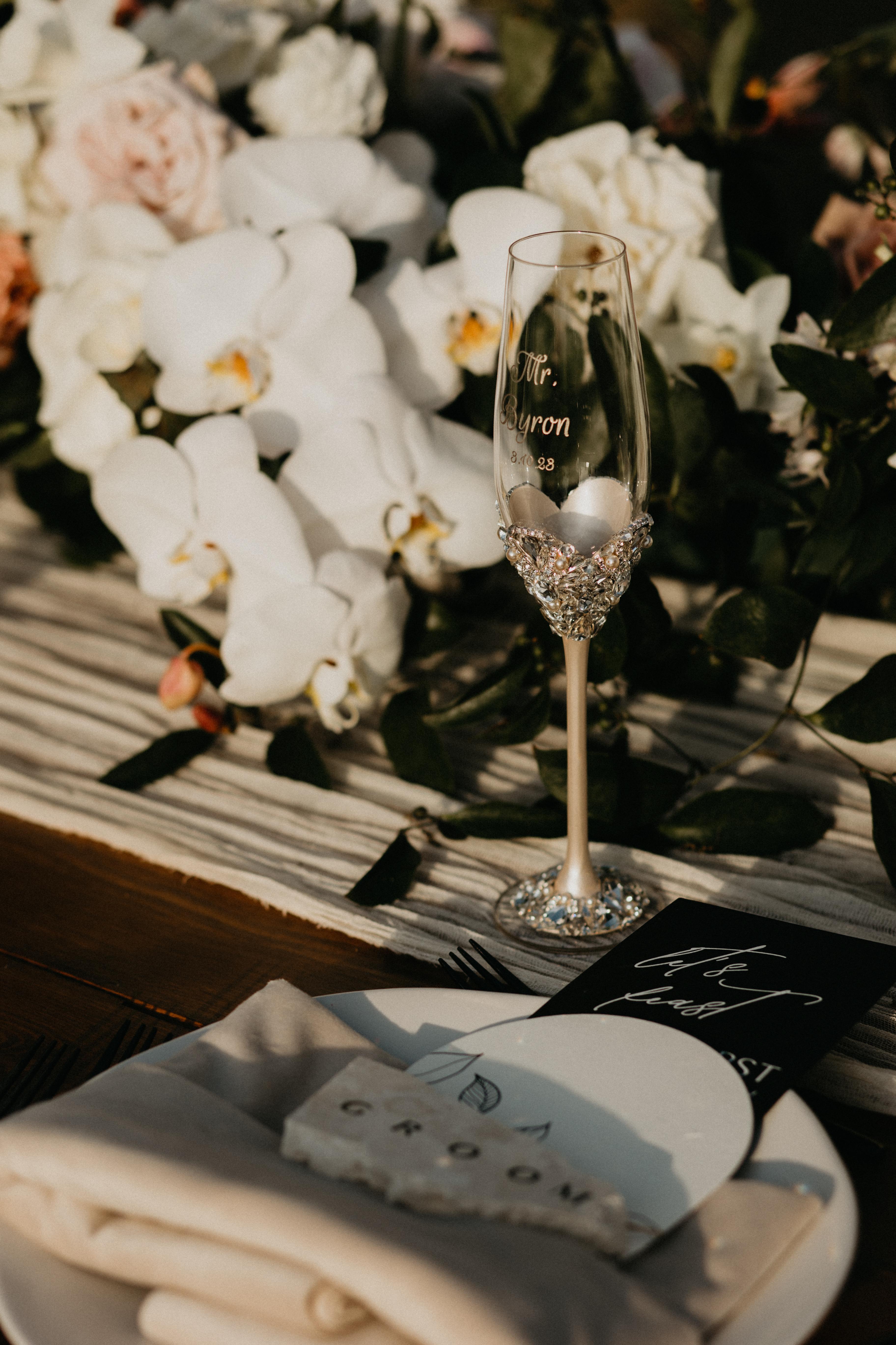 Kelseys wedding modern 21