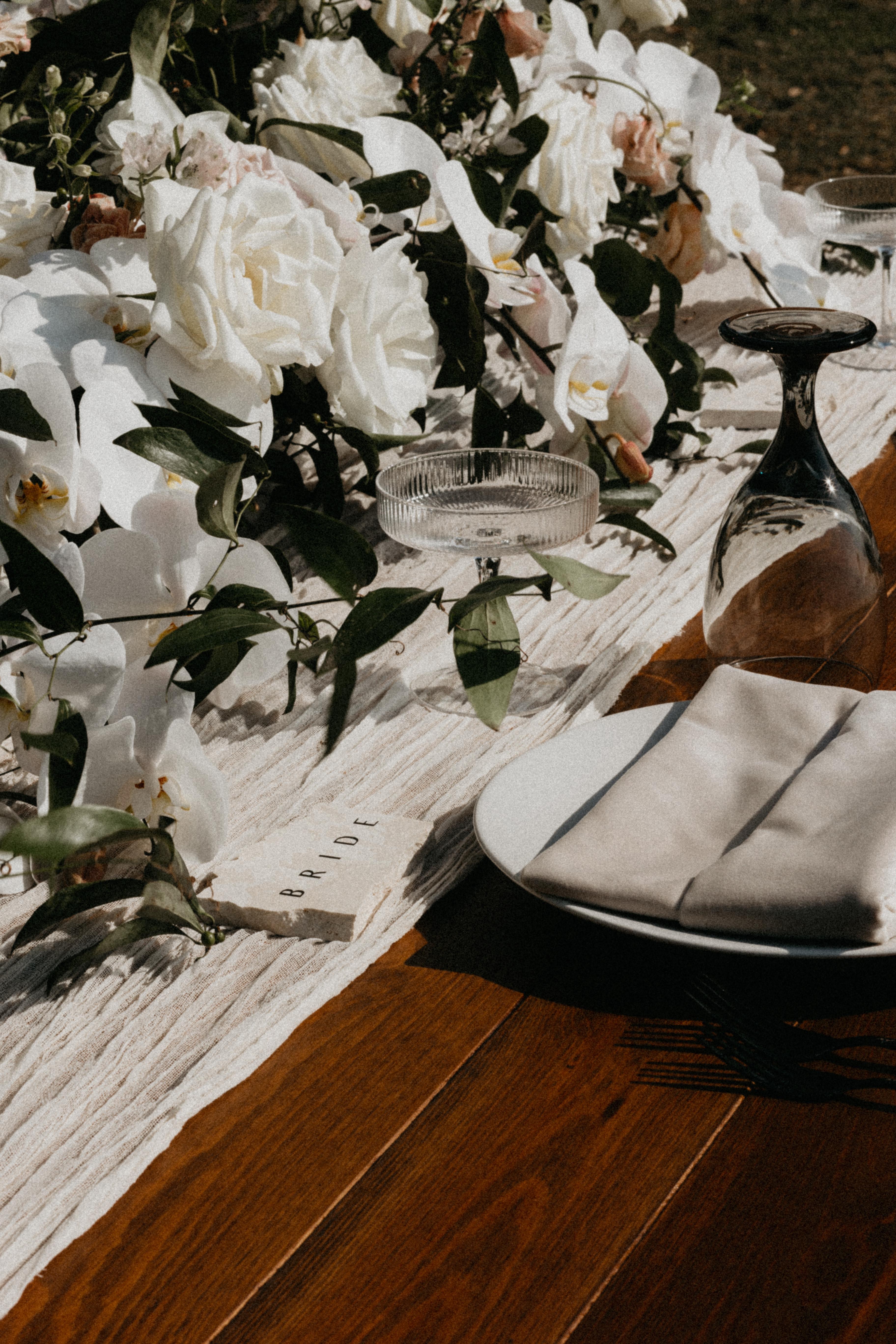 Kelseys wedding modern 22