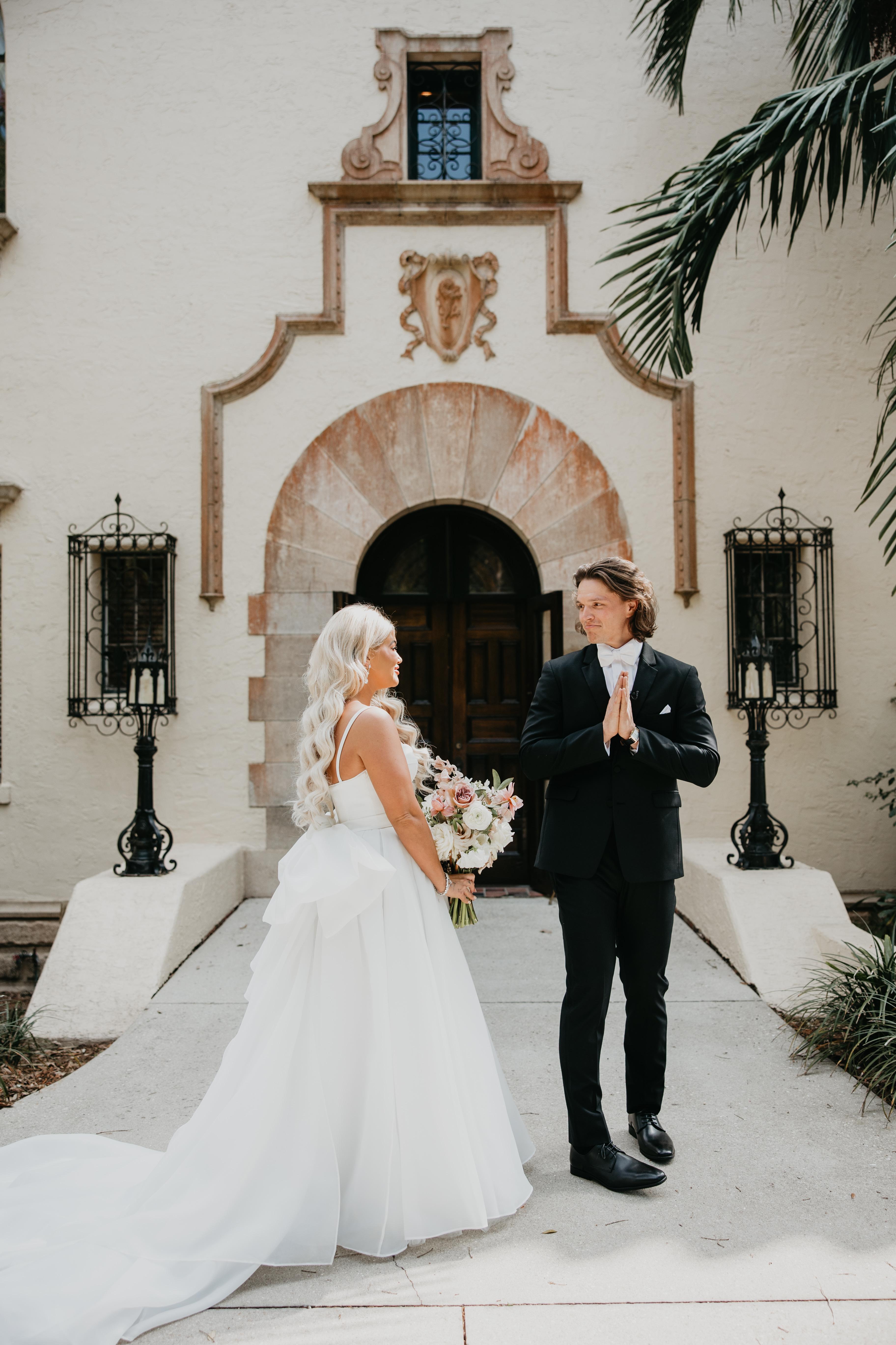 Kelseys wedding modern 8