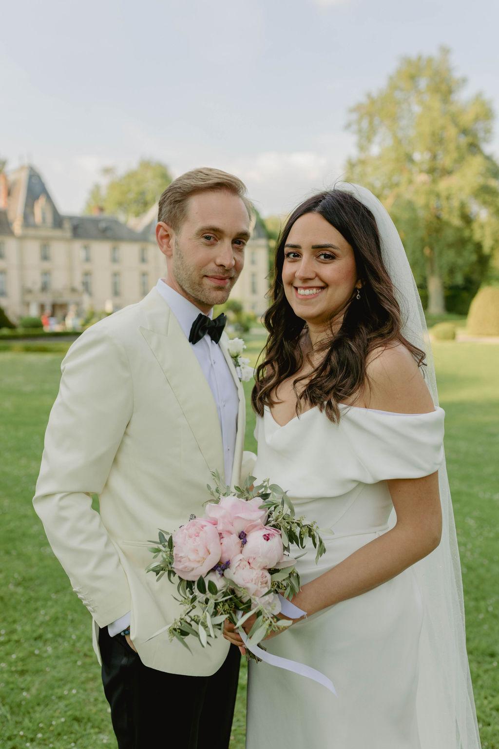 A Whimsical Spring Wedding at Chateau d'Aveny 4