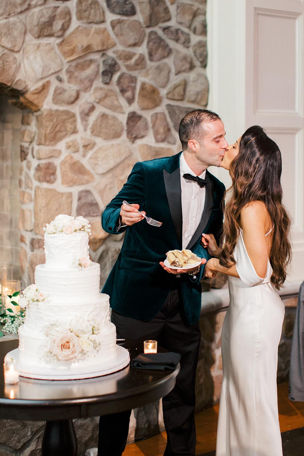 A Modern Spring Wedding at The Ryland Inn photo 4