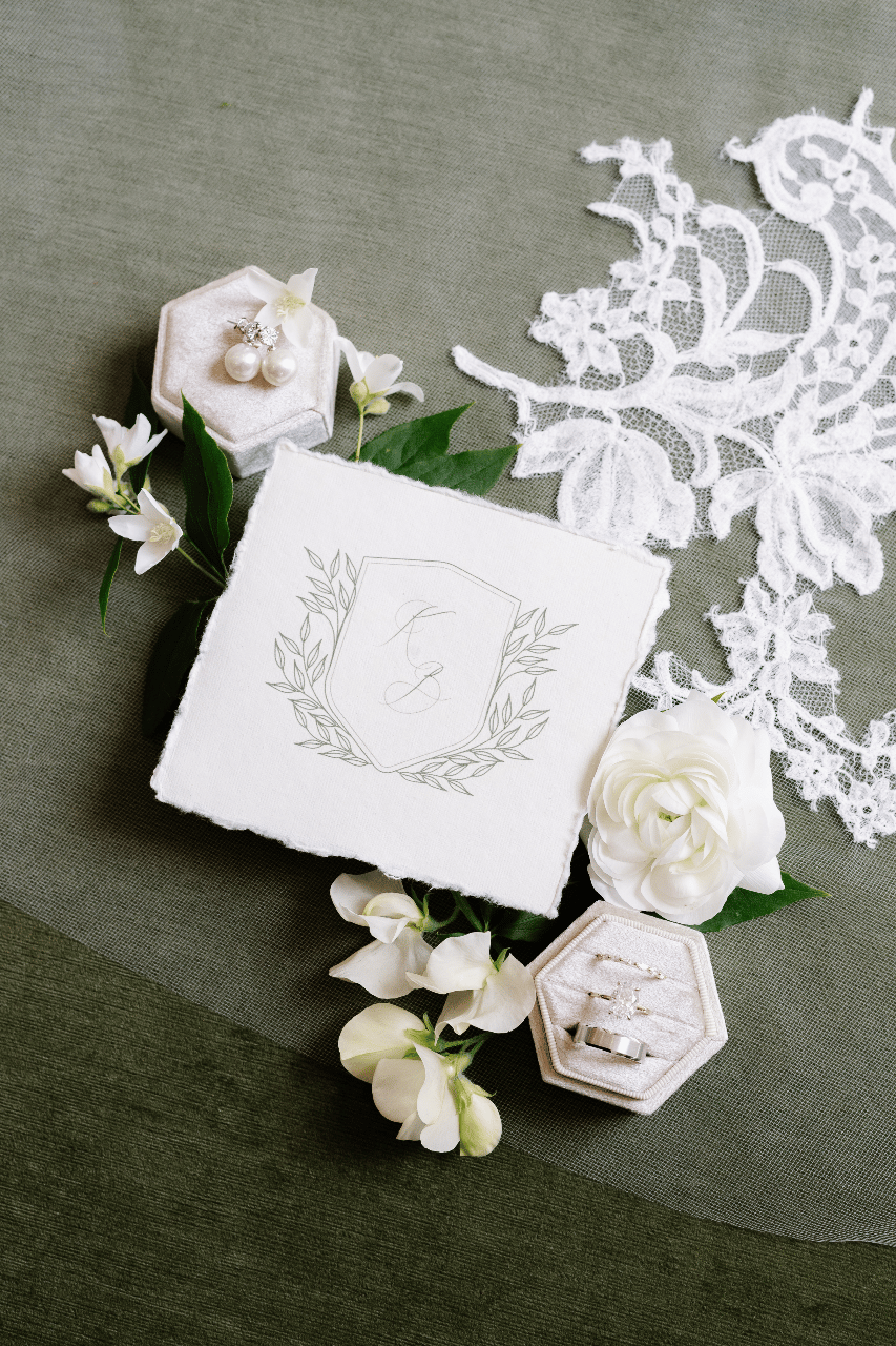 A Romantic Summer Wedding at Ivy Rose Barn photo 3
