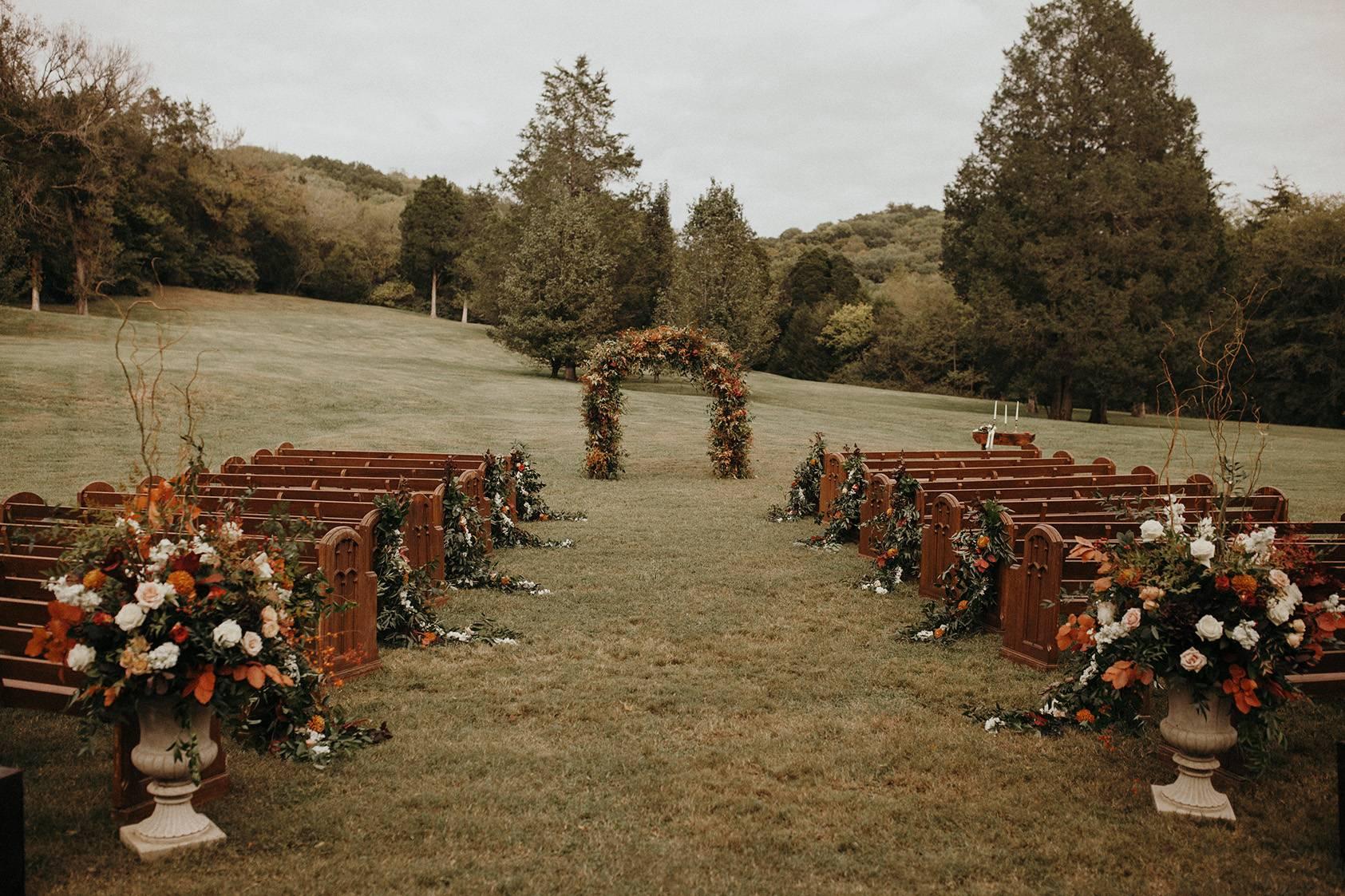 9 Tips for Picking the Perfect Wedding Venue