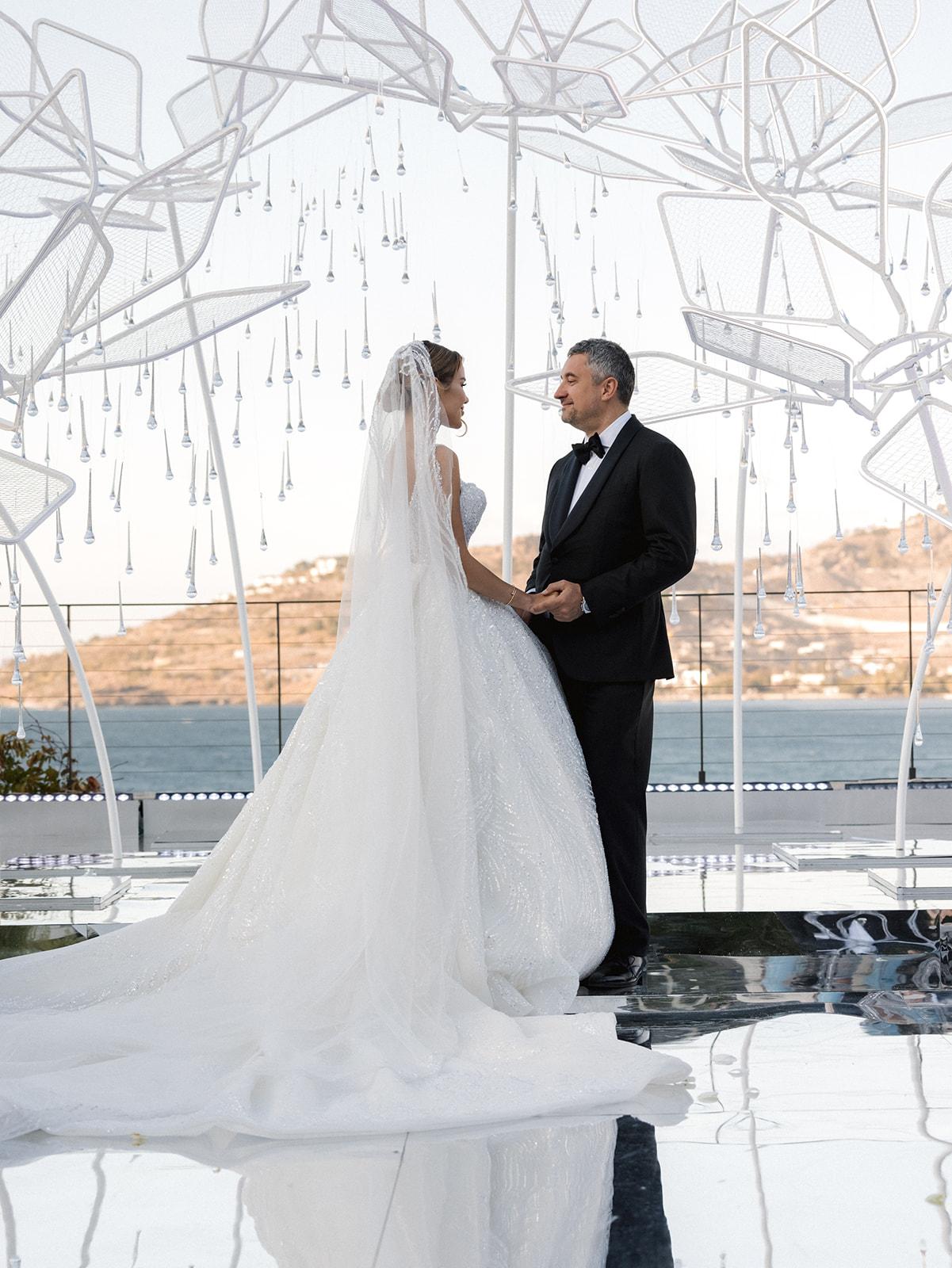 A Glamorous Fall Wedding at The Bodrum EDITION photo 3