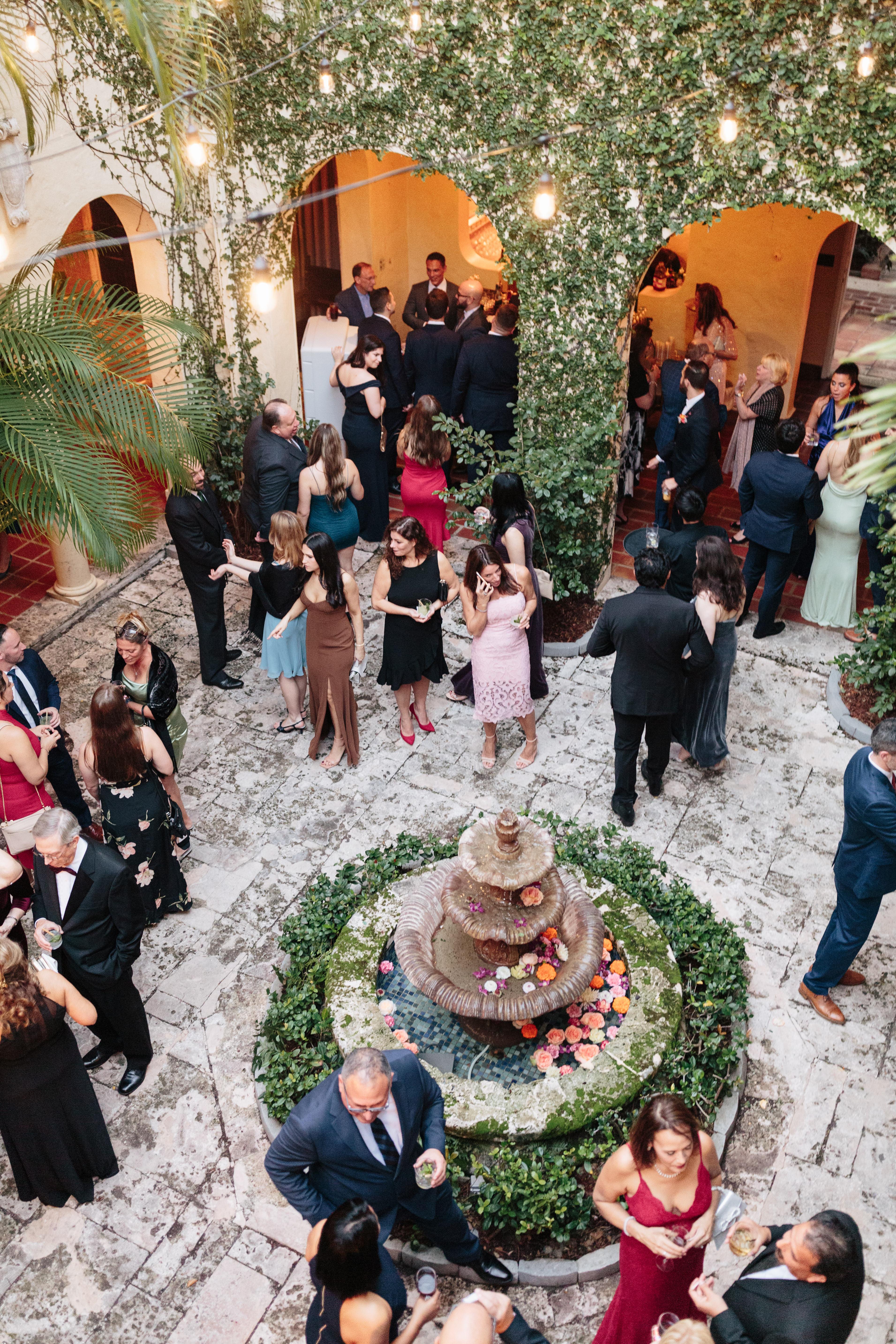 A Whimsical Winter Wedding at Villa Woodbine 16