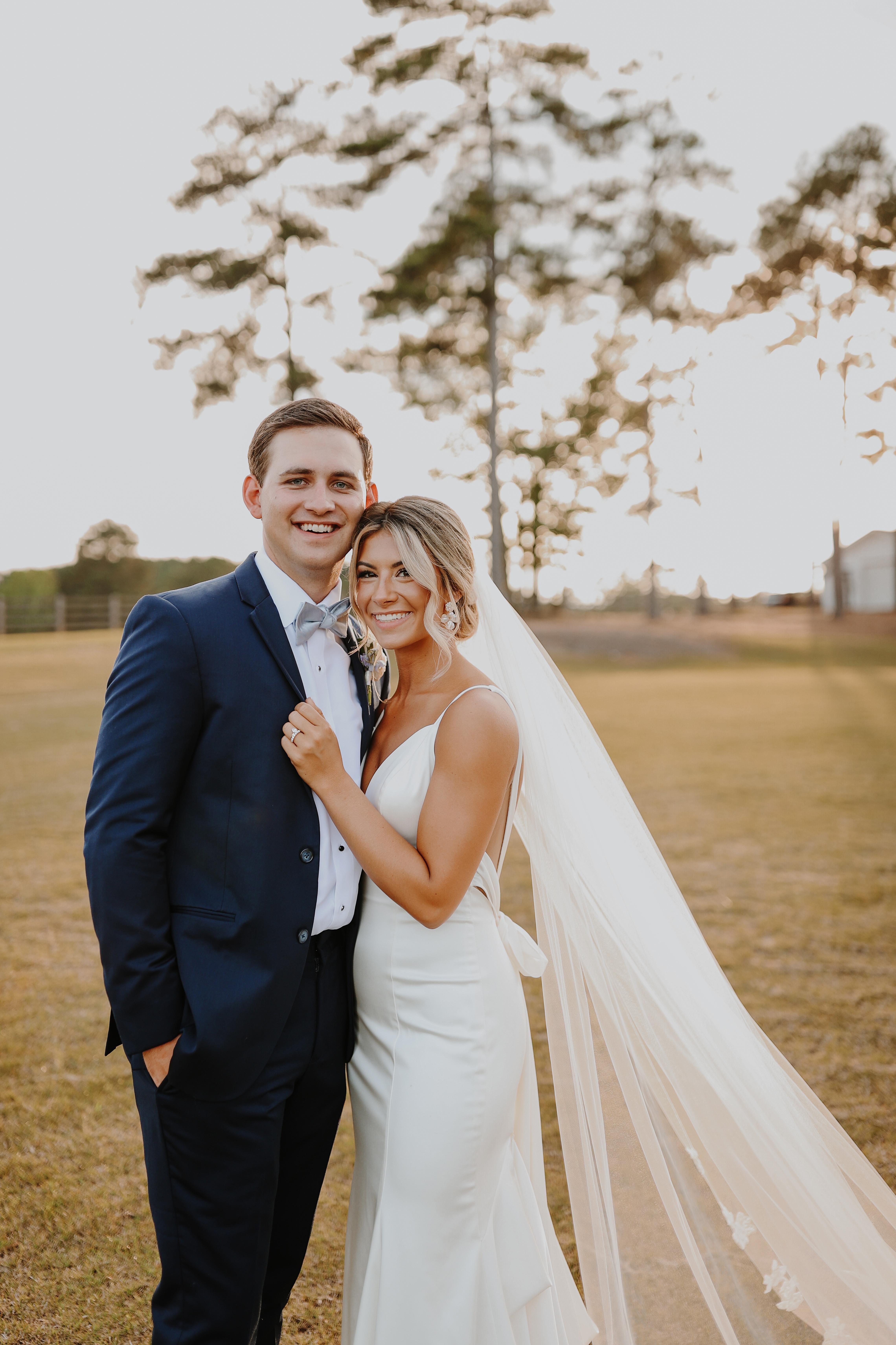 A Classic Spring Wedding at White Oak Road Farm
