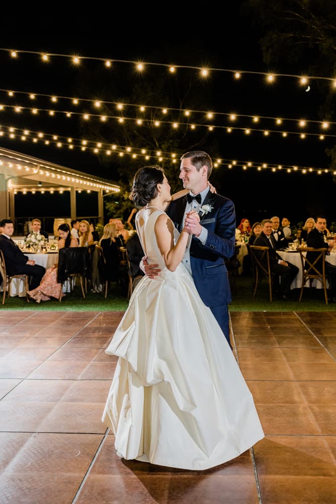 A Classic Wedding at Falkner Winery 25