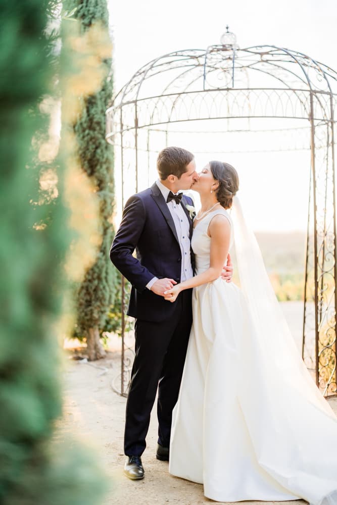 A Classic Wedding at Falkner Winery 13