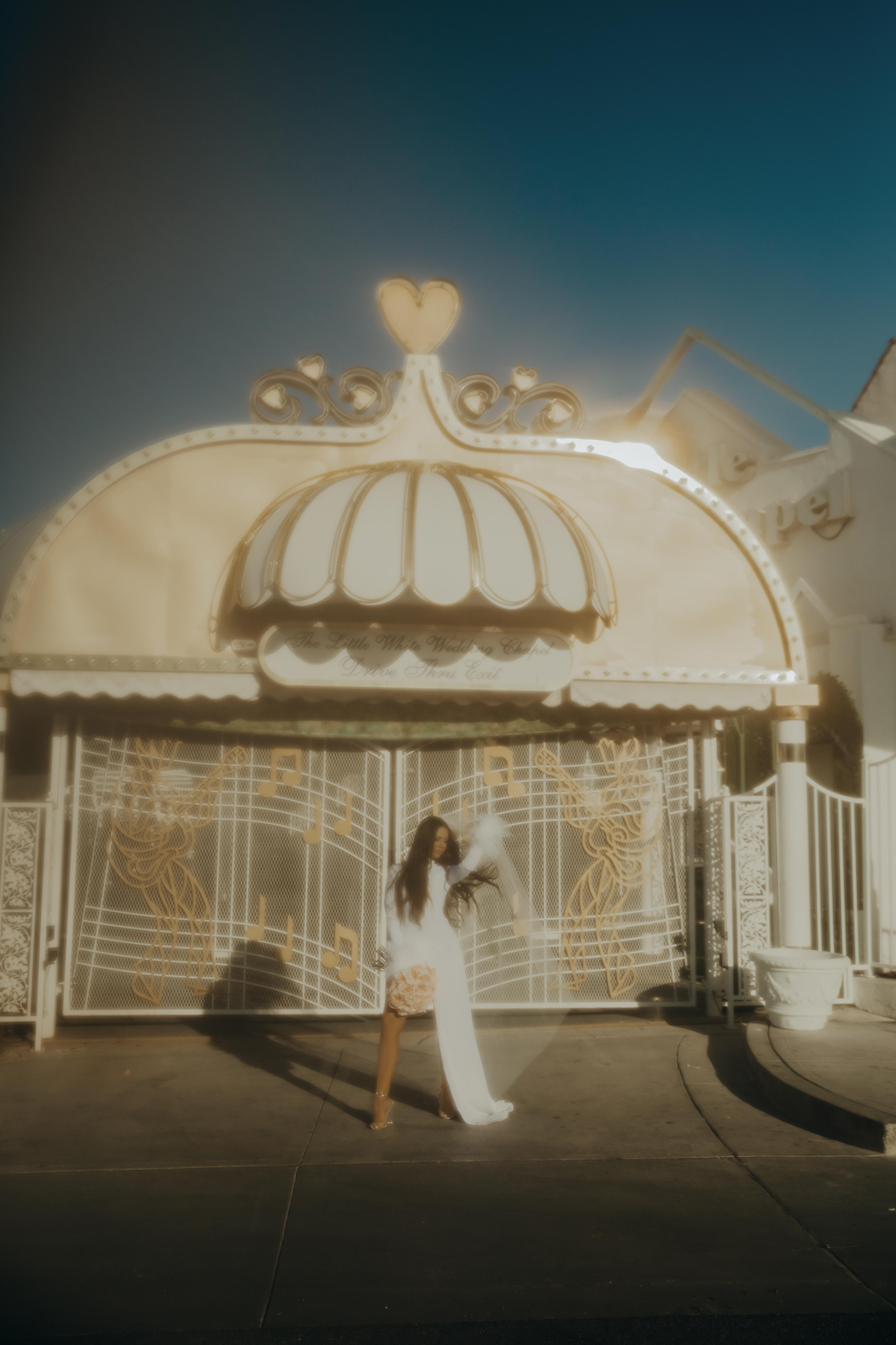 A Non-Traditional Wedding at Little White Wedding Chapel 29